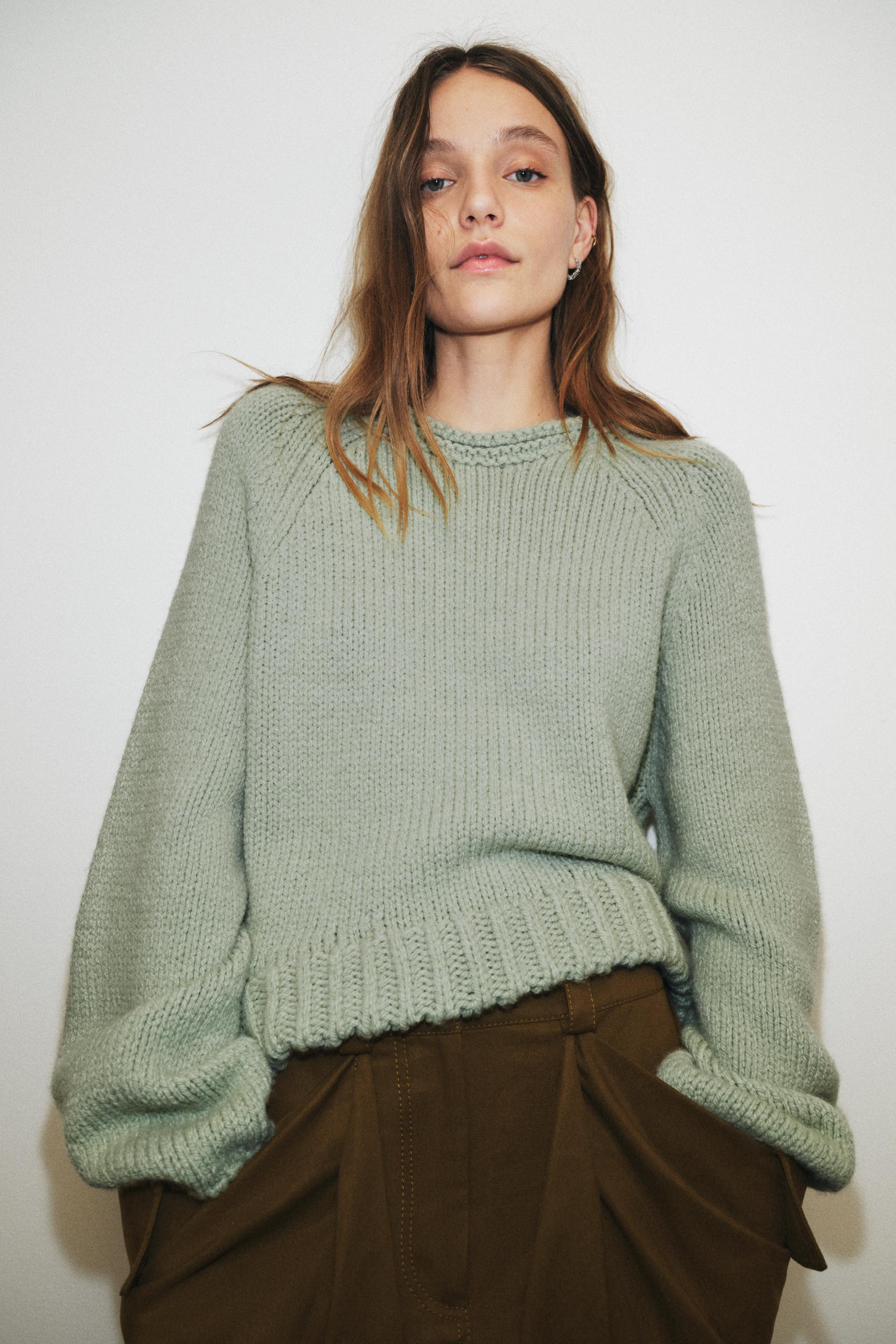 ASYMMETRIC HEM KNIT JUMPER | Zara US