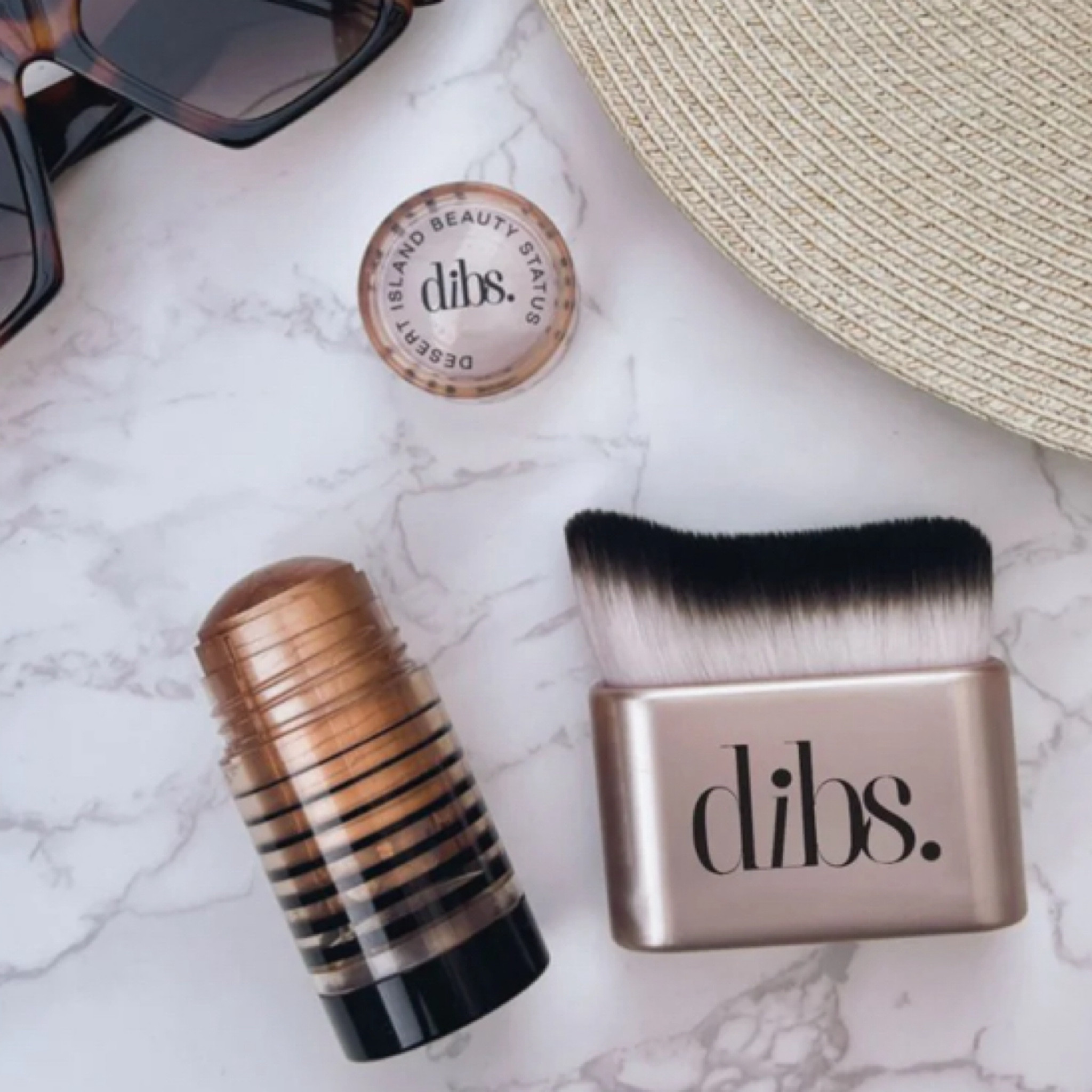 Dibs beauty body stick gives you the best glow, now that summer is here it’s the perfect touch to glowly skin! 

Now 20% in the LTK app! 



#LTKBeauty #LTKGiftGuide #LTKSaleAlert