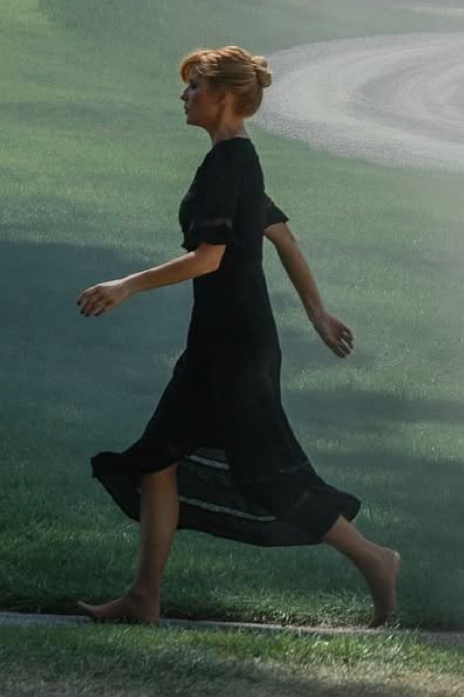 Yellowstone finale episode Beth Dutton's Black dress and sunglasses

#LTKHoliday #LTKStyleTip