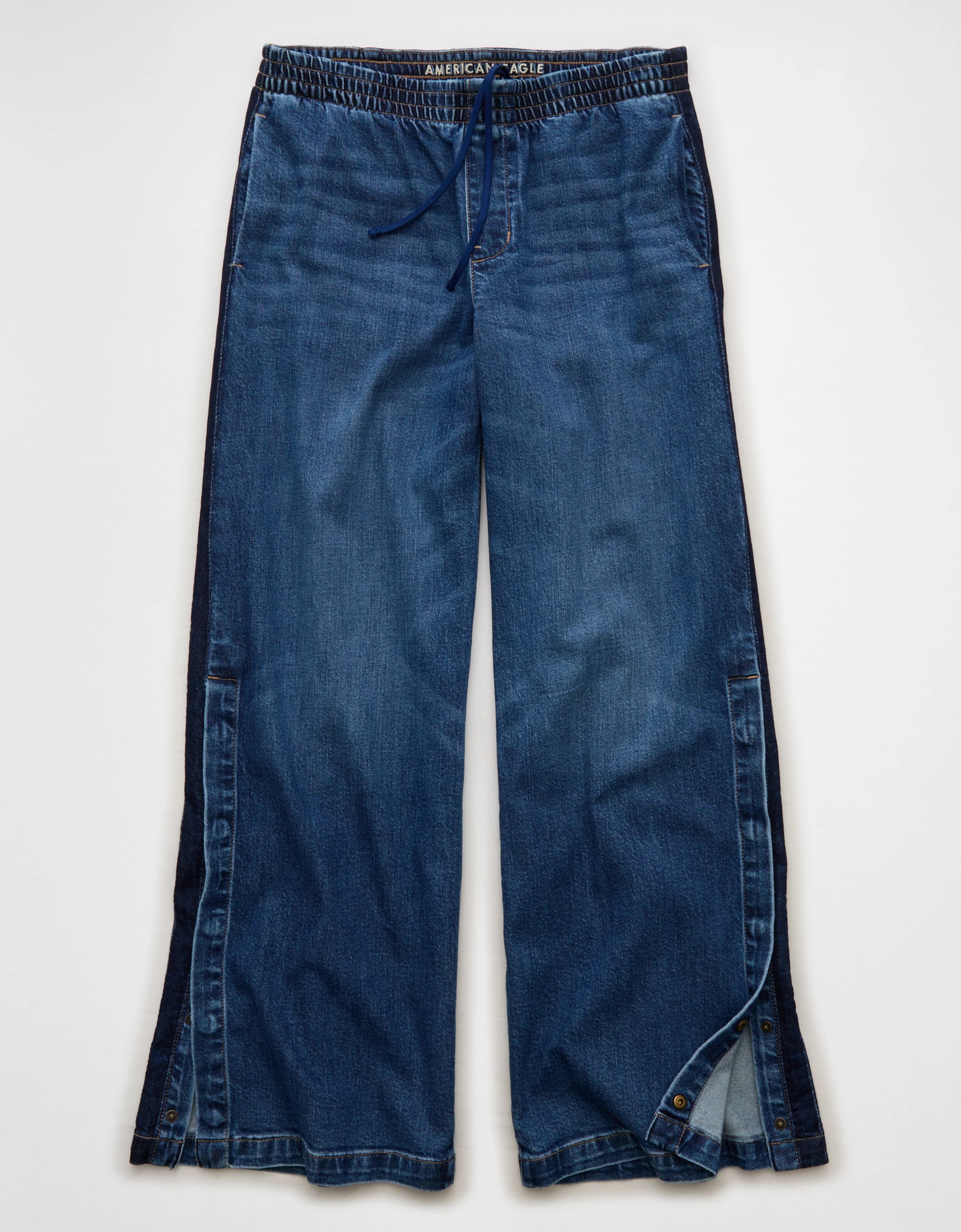 AE Low-Rise Pull-On Baggy Jean | American Eagle Outfitters (US & CA)