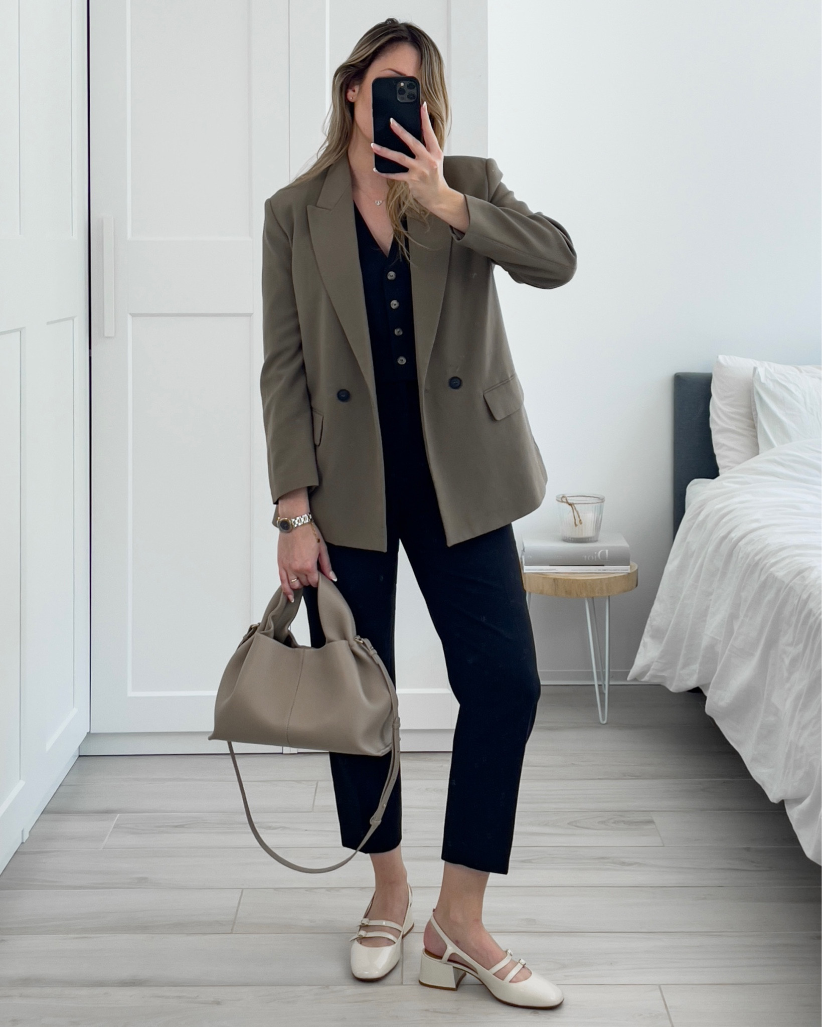 Classic formal outfit for the office 🖤

*green blazer/khaki blazer
*waistcoat
*tapered trousers
*mary jane shoes

#LTKSeasonal #LTKworkwear #LTKeurope