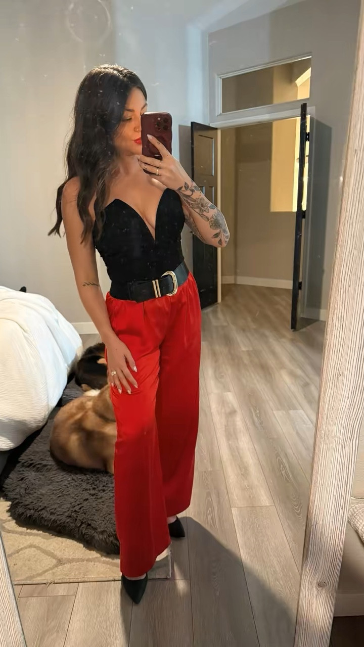 The perfect look for your Valentine’s Day date night. 

#LTKSeasonal #LTKootd #LTKValentine