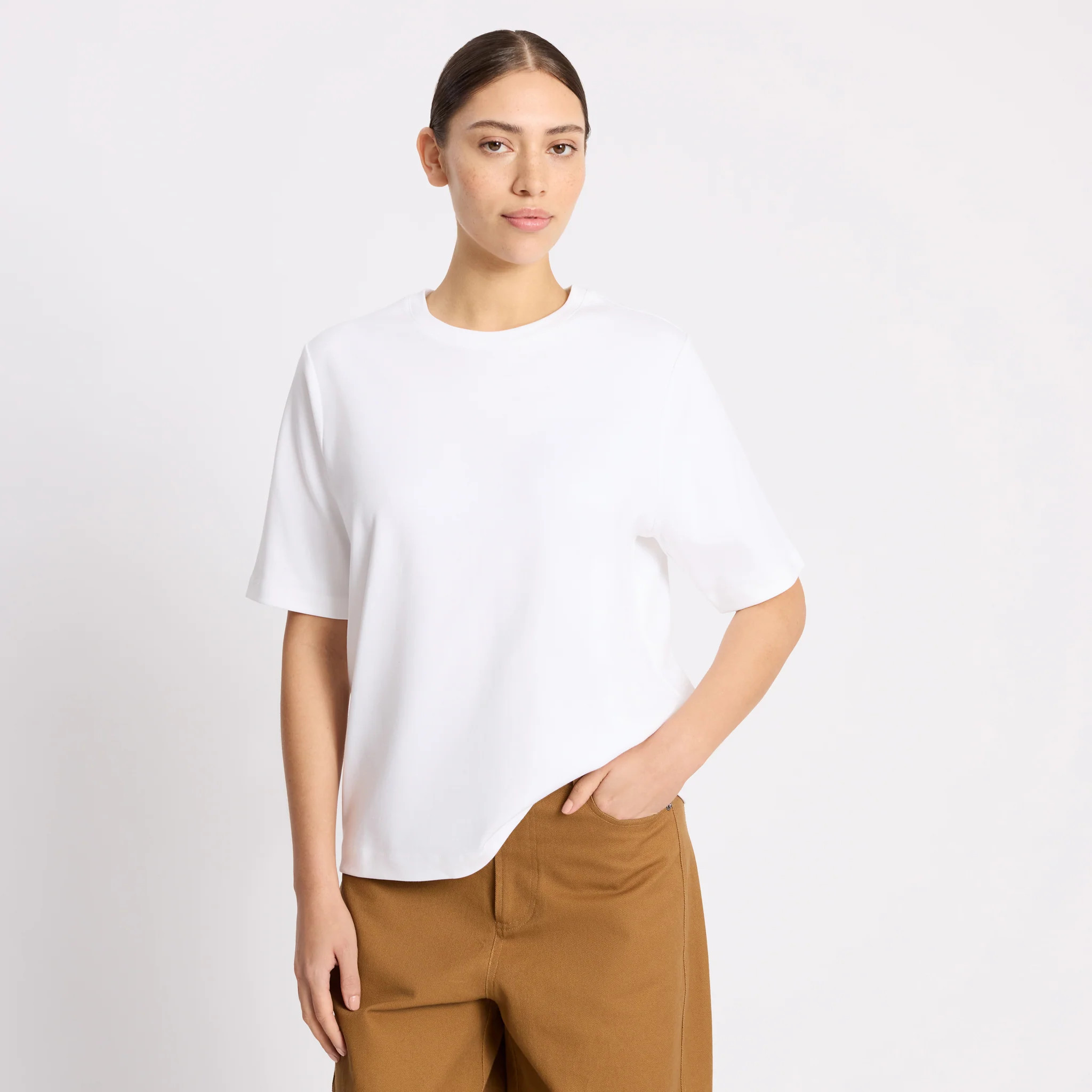 White Boxy Tee | Albaray