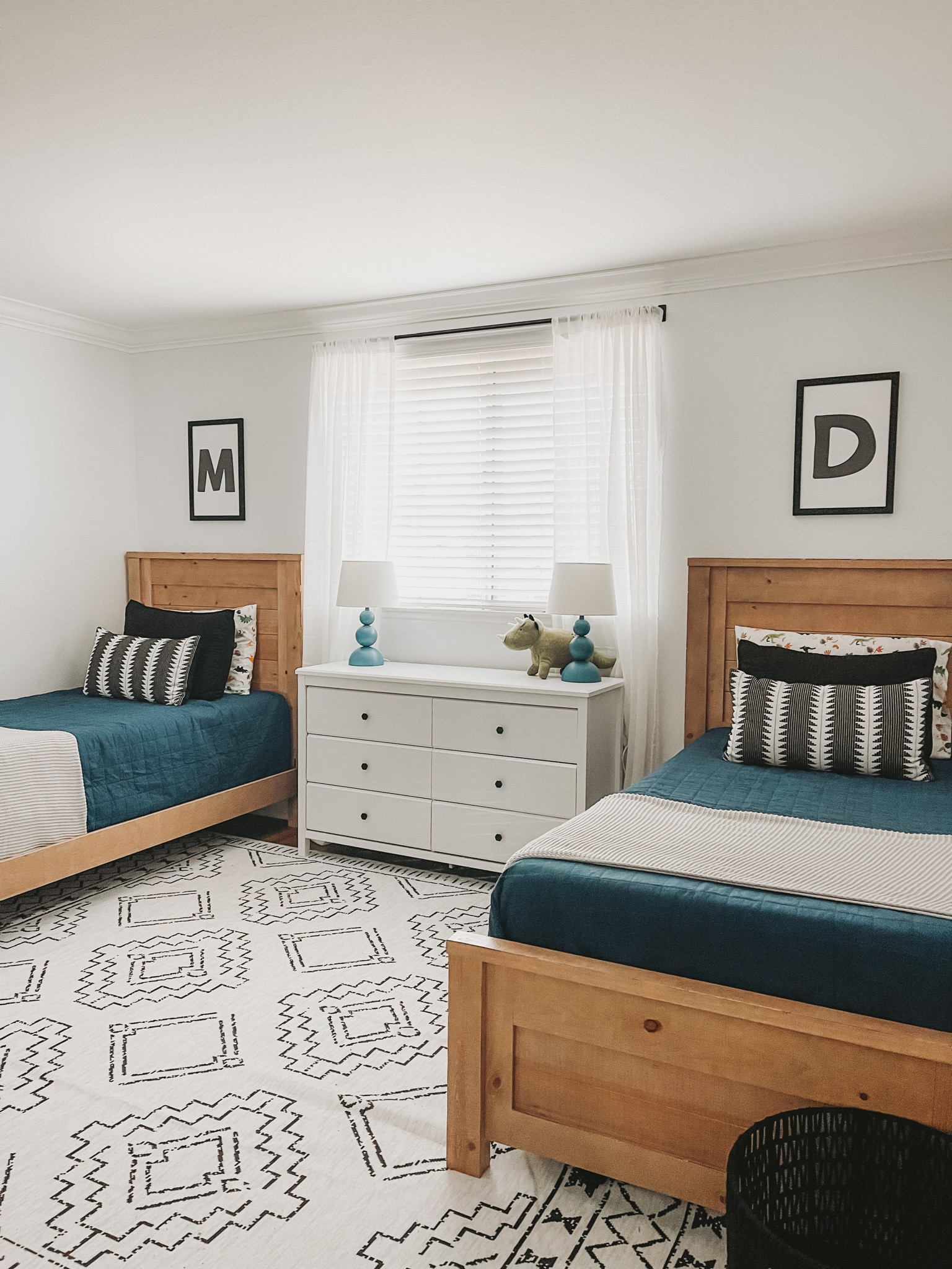 shared kids room ✨

#LTKFind #LTKhome #LTKkids