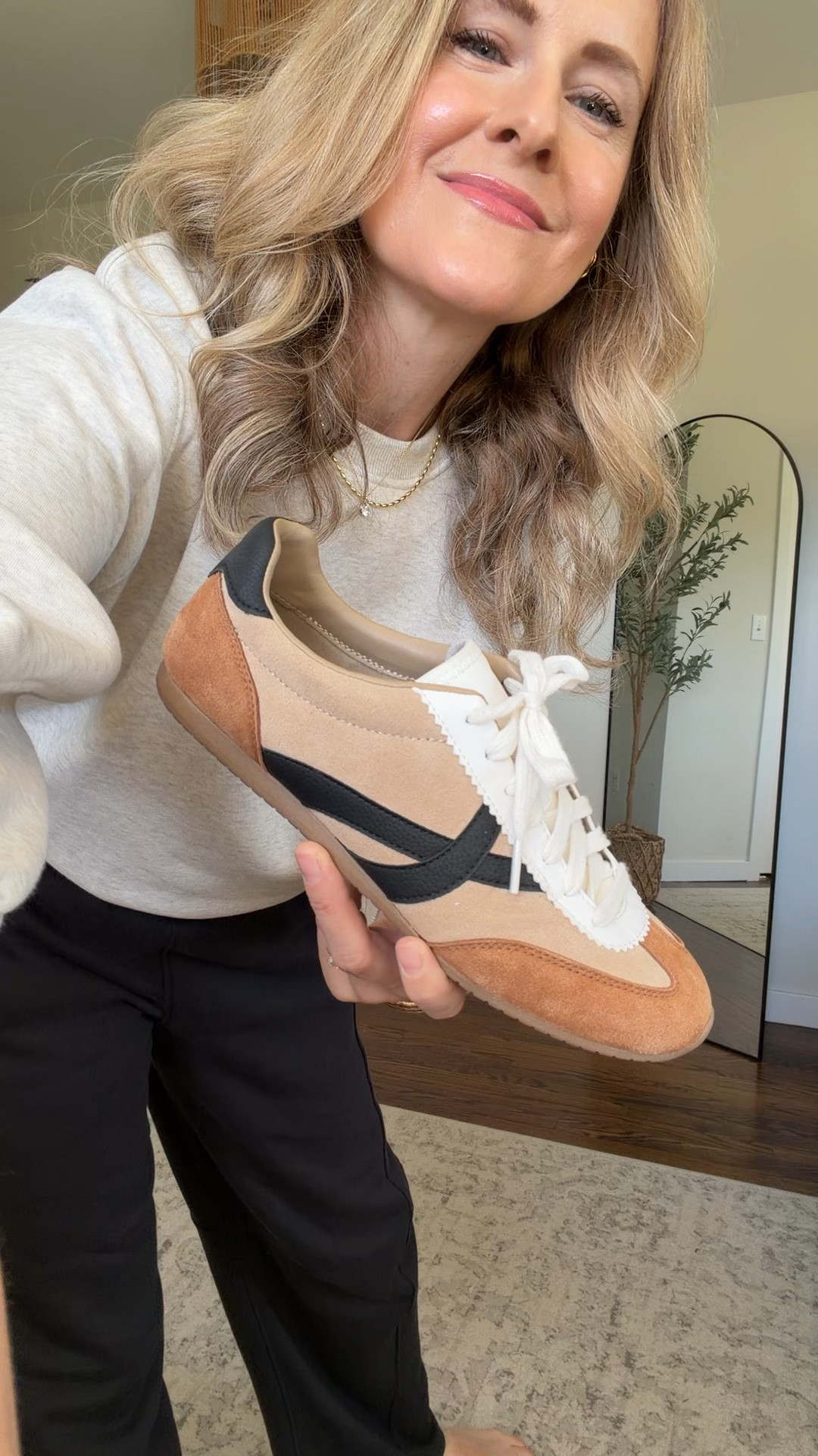 Love these Walmart sneakers, the color and style is so good for fall. Fit tts (if between go up). #walmartfashion