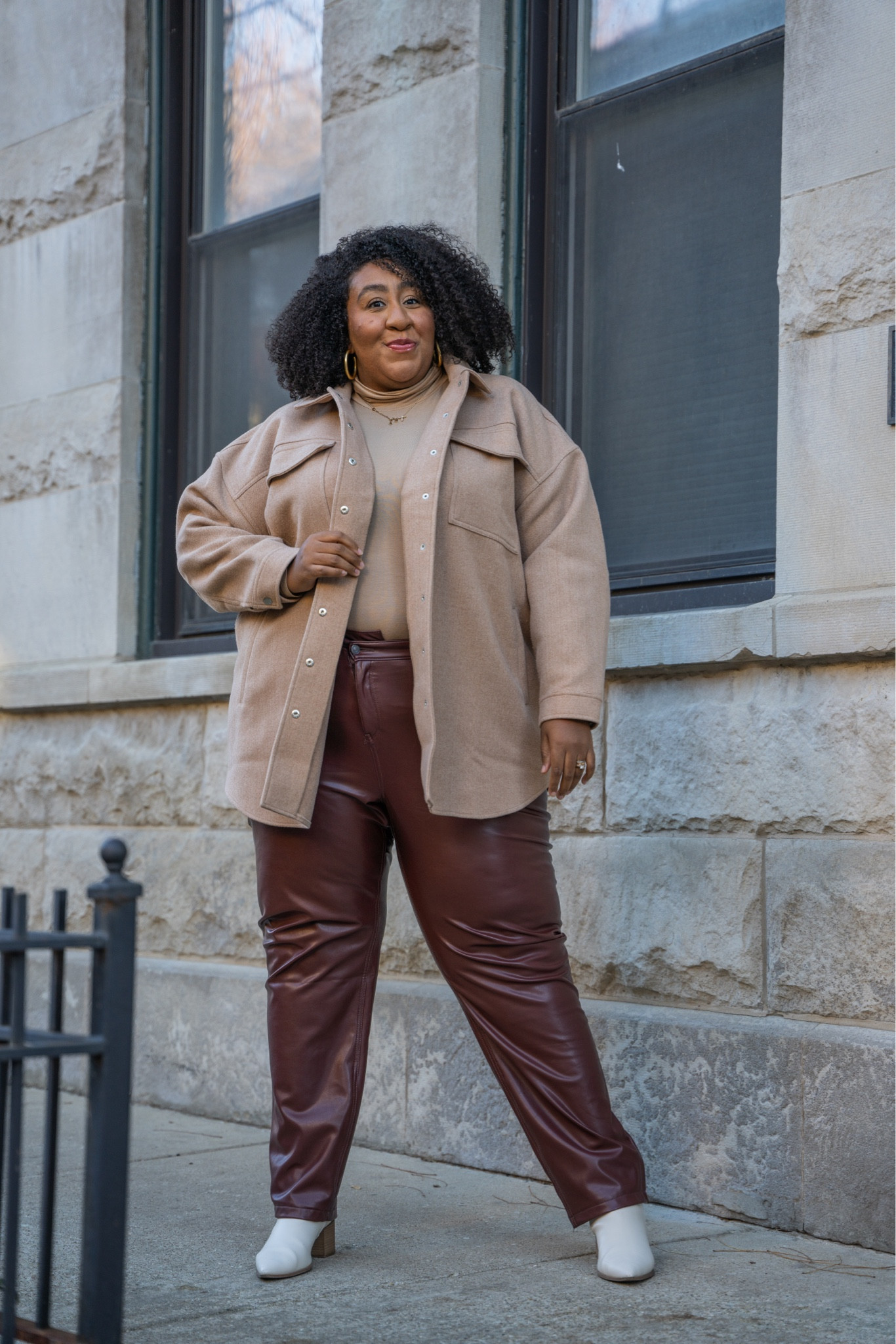 Last chance on shopping #ltksale Abercrombie is offering 25% off. I linked some of my favorites check it out! 



#LTKcurves #LTKSale #LTKFind