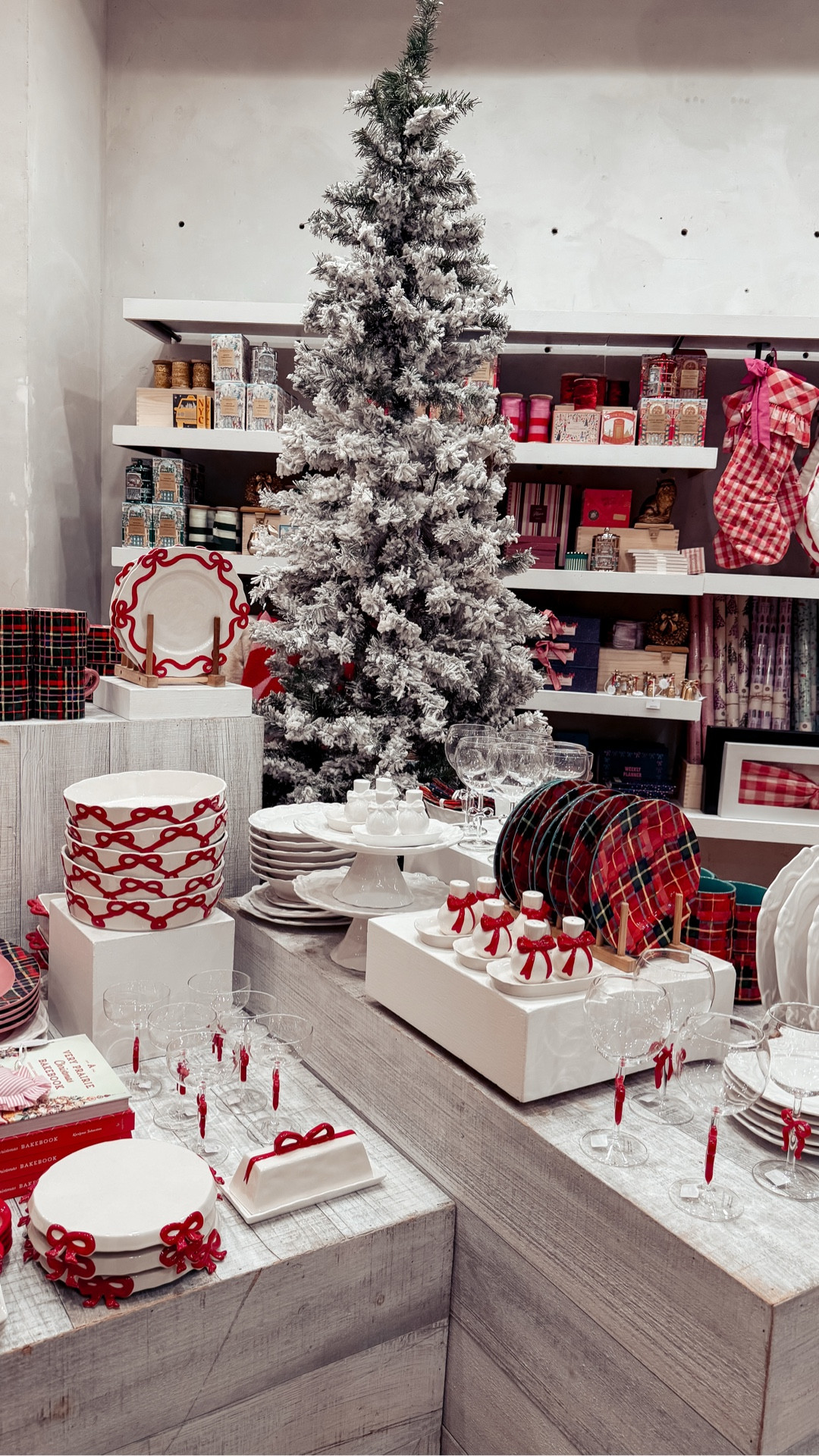 { christmas at anthropologie ❥

**use code ANTHRO30 for 30% this wknd!! + spend $200 && get $50 to spend later  

• The Nutcracker Christmas Tree Candle 
• Gold Bow Candleholder 
• NYC Ballet Stoneware Dinner Plate
• NYC Ballet Stoneware Dessert Plate
• NYC Ballet Stoneware Cereal Bowl
• Jolly Bow Icon Stemless Glass 
• Snowflake Icon Juice Glass 
• Festive Confetti Tree Icon Glass Tumbler 
• kitsch Striped Bows Satin Pillowcase 
• Bow Candle Snuffer 
• HydroJug x Anthropologie Bows 40 oz Traveler 
• Maeve Bow Slippers in Taupe + Leopard 
• Indoorsy Needlepoint Ornament 

Home Gift Guide . Gift Guide for Her . Stocking Stuffers for Her . Gift Ideas for Her . Anthropologie Home . Anthropologie Christmas } 

#LTKGiftGuide #LTKHoliday #LTKFindsUnder100