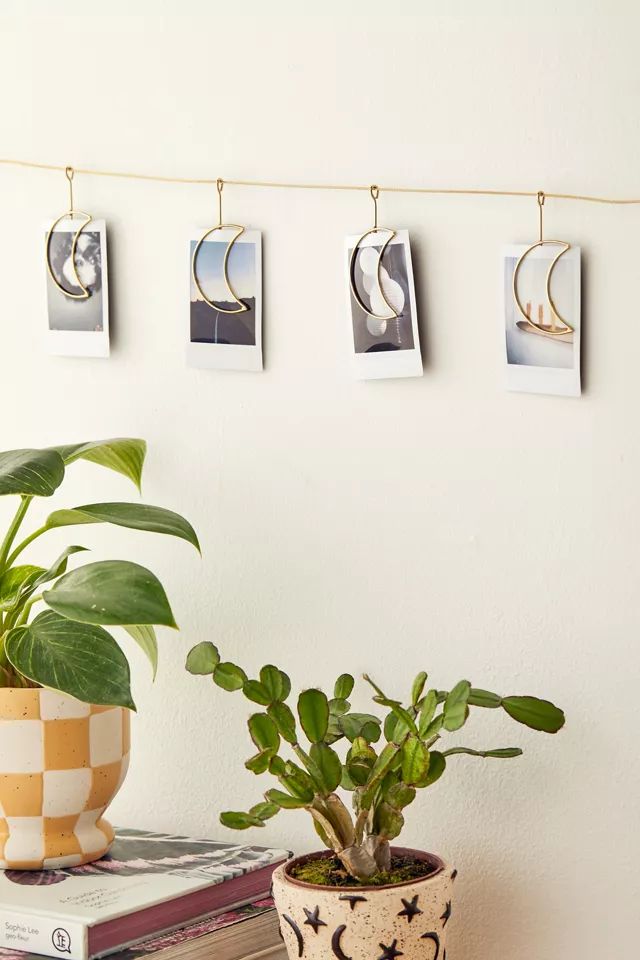 Icon Photo Clip Banner | Urban Outfitters (US and RoW)