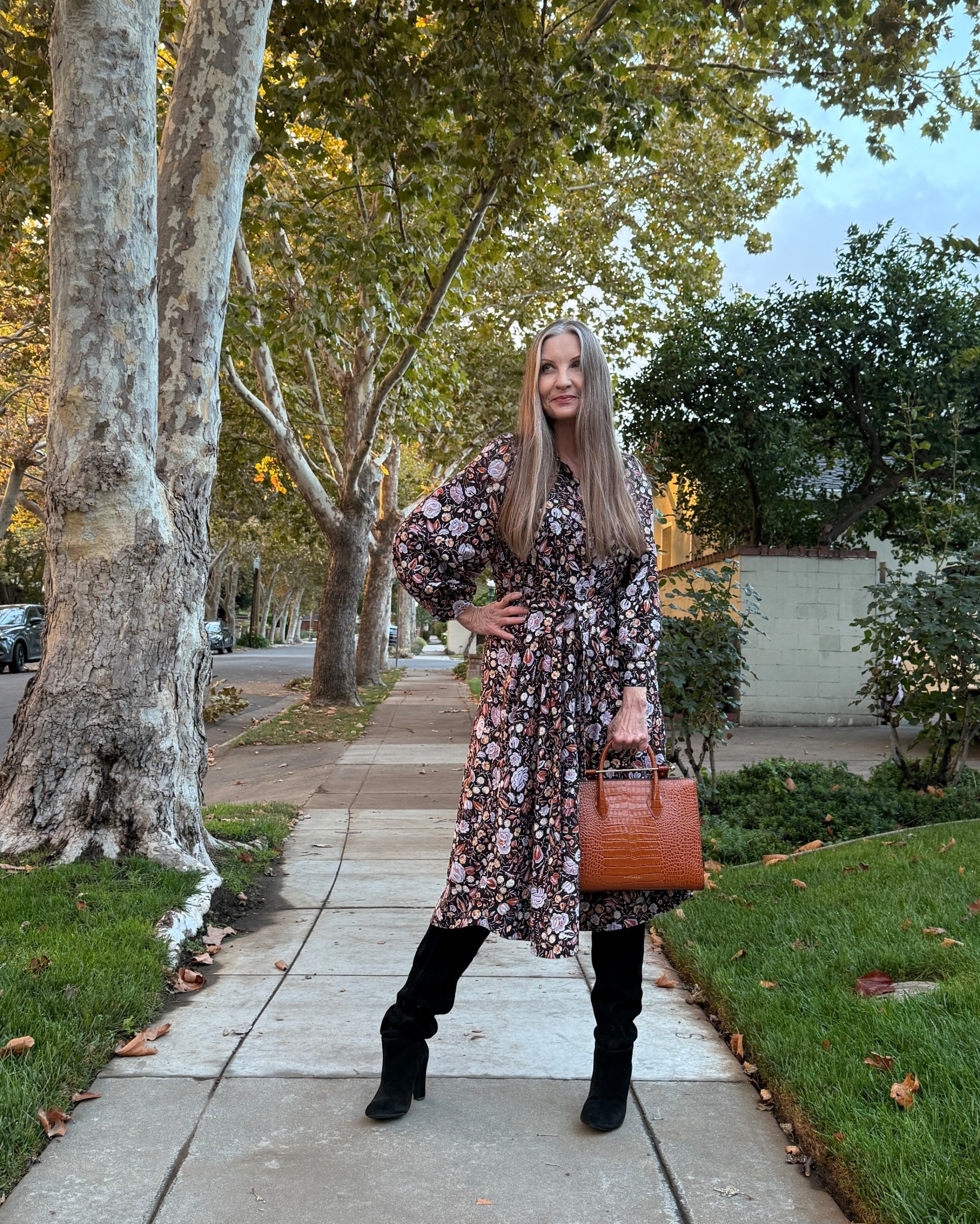 Fall style .. #fallfloral #mididress #suedeboots #classicstyle #statementbag #heritagebag 

#LTKMidsize #LTKOver40 #LTKSeasonal