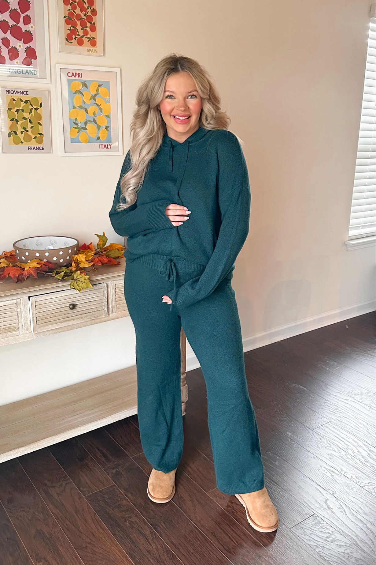 Walmart super soft blanket sweat lounge set // wearing a medium 

#LTKfindsunder50 #LTKbump #LTKstyletip