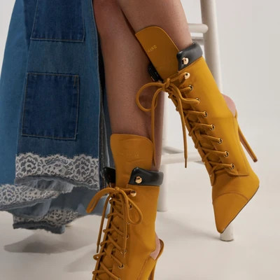 AKIRA Azalea Wang Xiomara Yellow Lace Up Stiletto Bootie | Size 10 | AKIRA