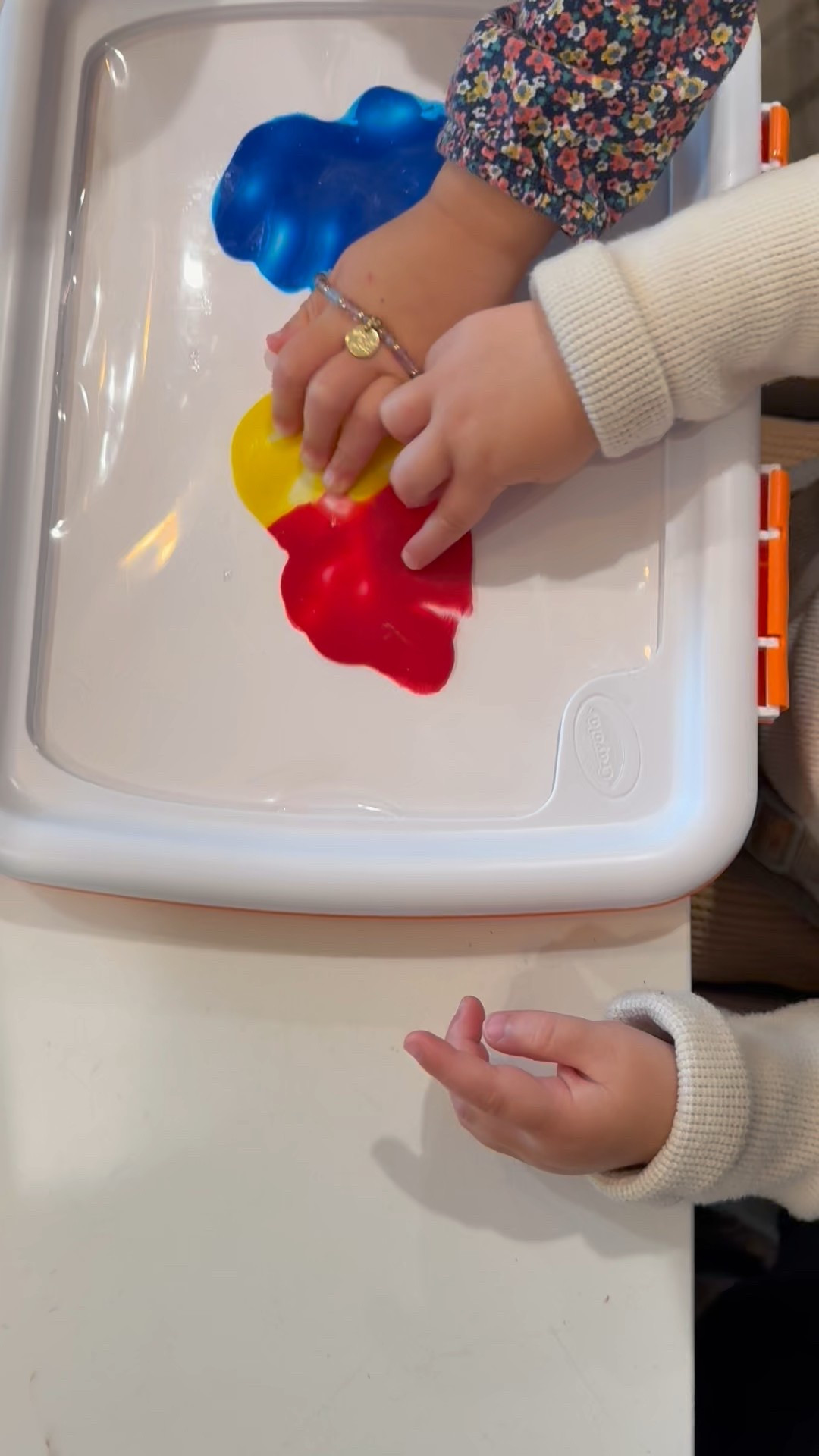 If you are looking for a painting activity for your kids but don’t want a mess you need this Crayola finger paint kit! I got this for my 1 year old but my 3 and 5 year old love it as well🫶🏻

#LTKKids #LTKBaby
