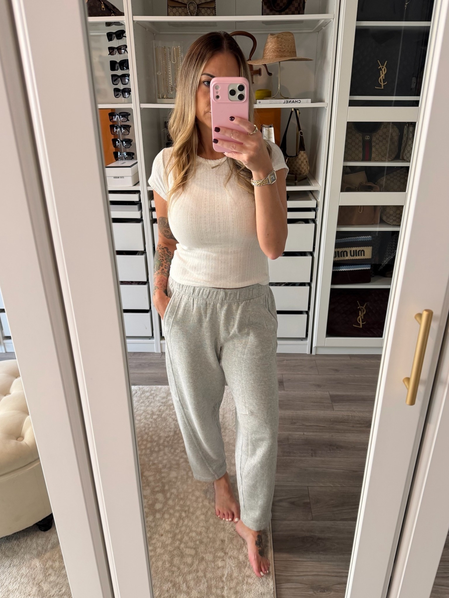 I’m loving the new barrel sweats trend! I got these in an XS

#LTKootd #LTKgrwm #LTKmomlife