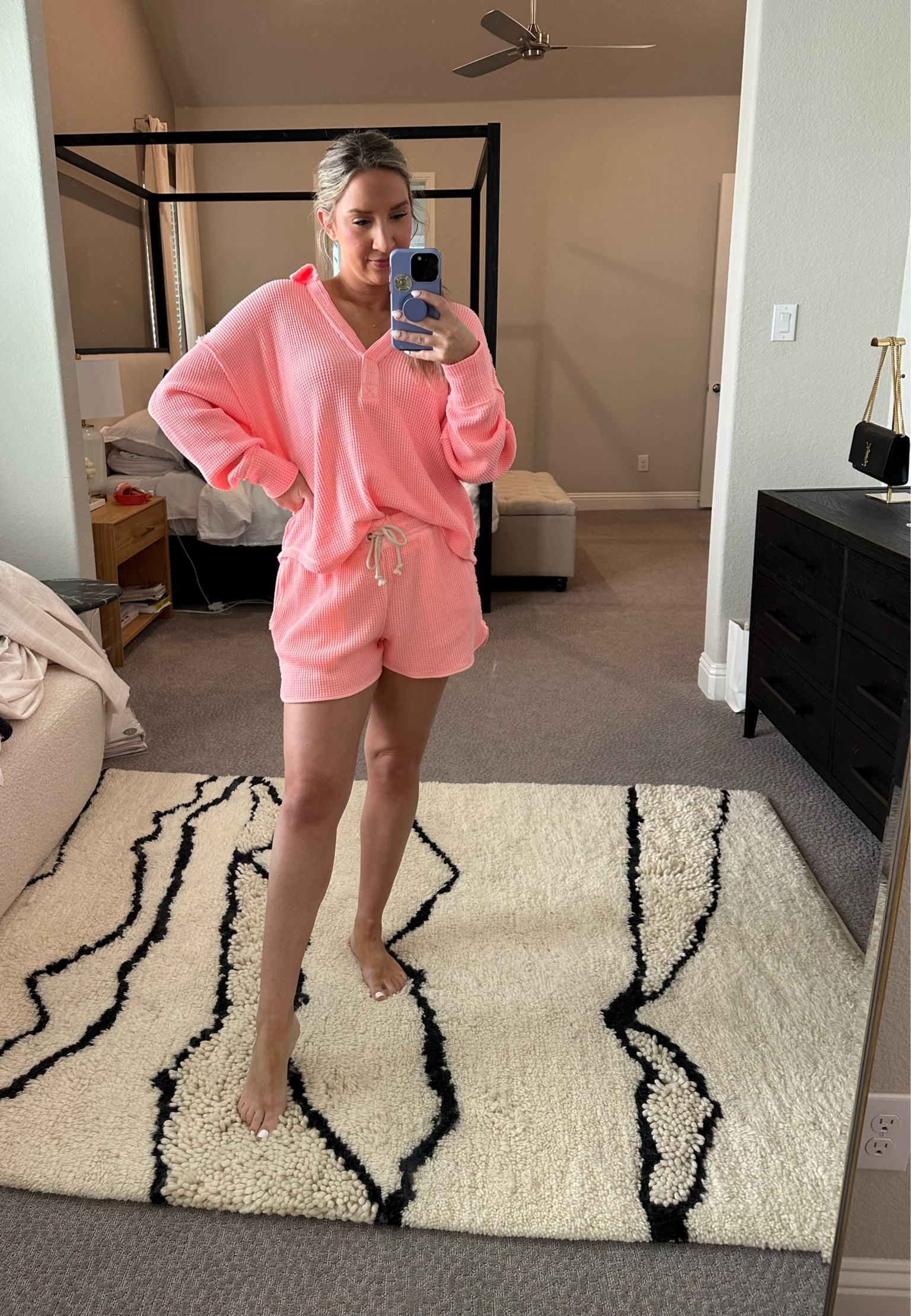 Im in a size S!

Summer outfit, lounge set, spring outfit, shorts

#LTKsalealert #LTKfindsunder50 #LTKSeasonal