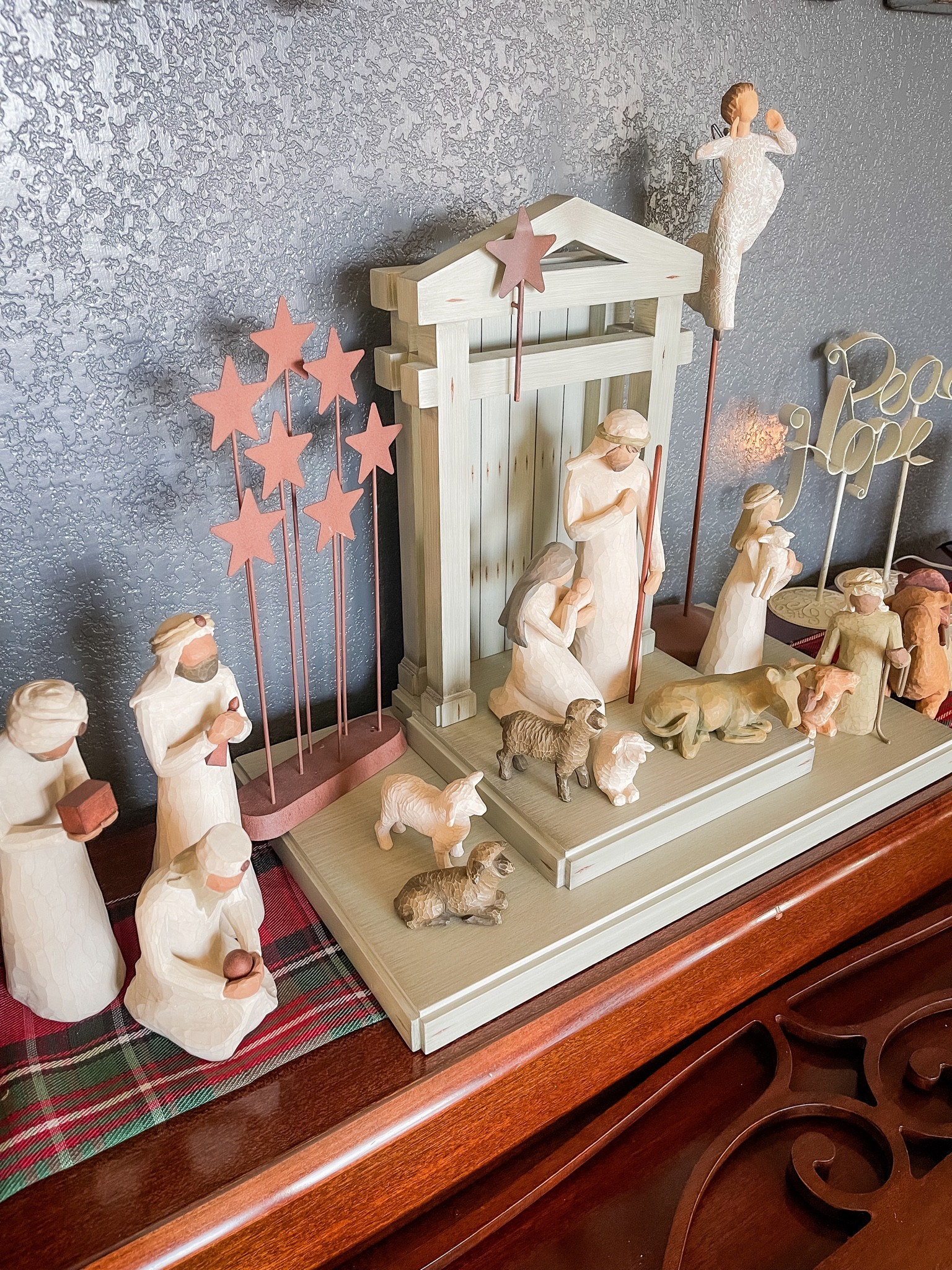 Nativity Scene ❤️

** Don’t forget to ❤️ any items you like so you get notified when there’s a price drop! 

📱➡️ simplylauradee.com

#LTKhome #LTKHoliday #LTKSeasonal