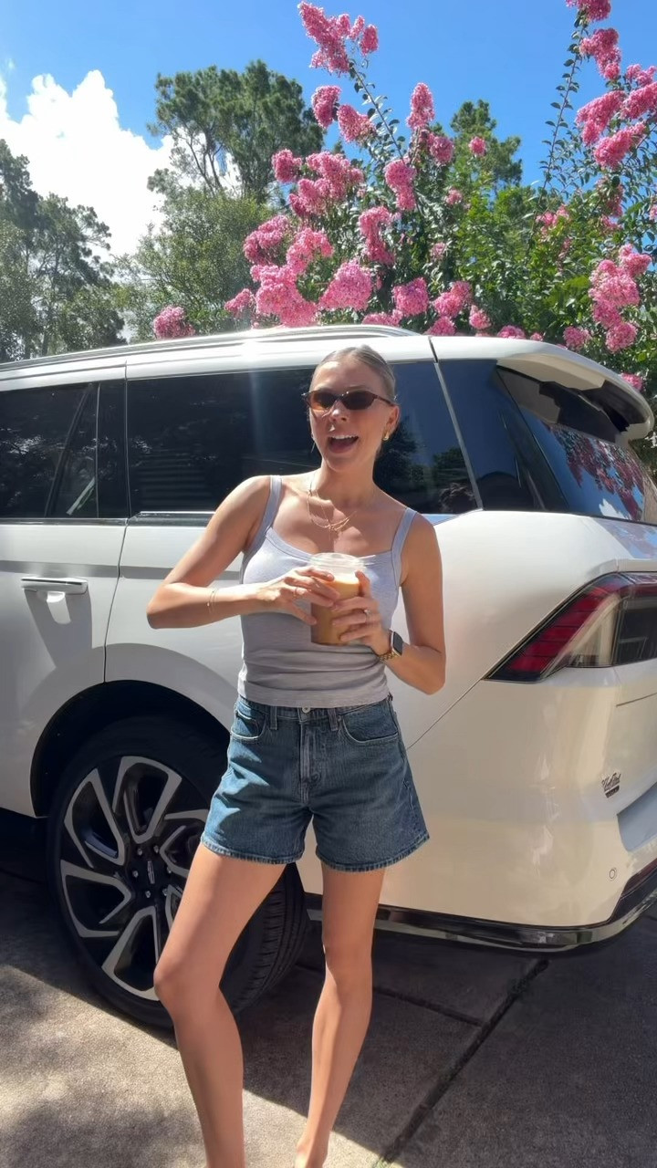 Cleaning out my mom car!  

 #LTKdayinmylife #LTKmomlife #LTKvlog