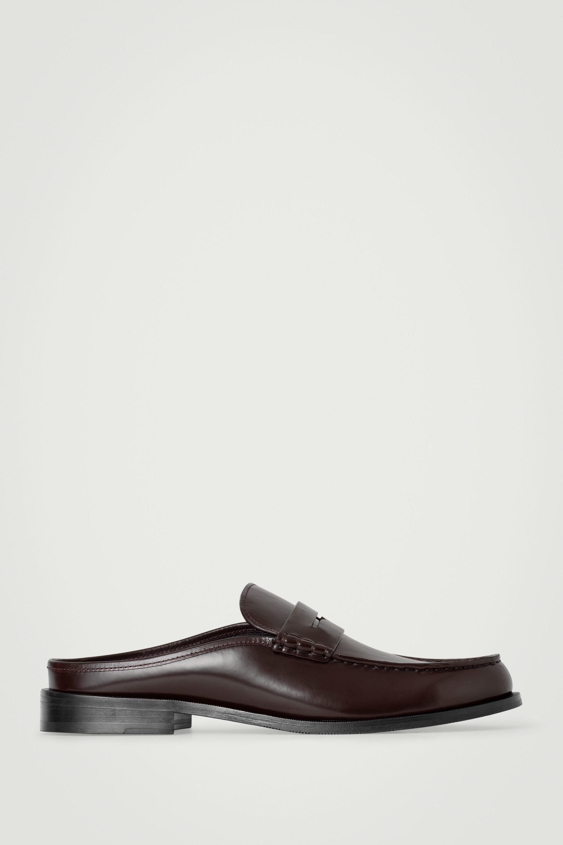 LEATHER PENNY MULES - BURGUNDY | COS UK