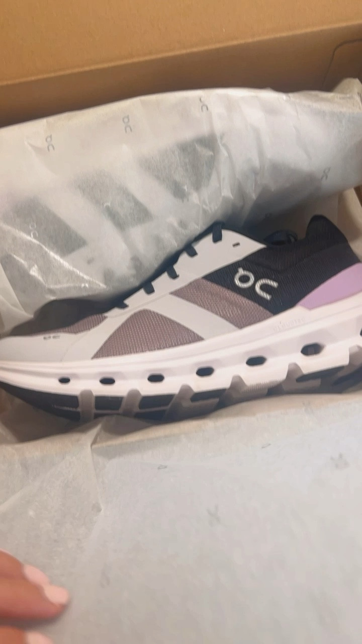 On cloud cloud runner sneakers white shoes

#LTKunder100 #LTKsalealert #LTKstyletip