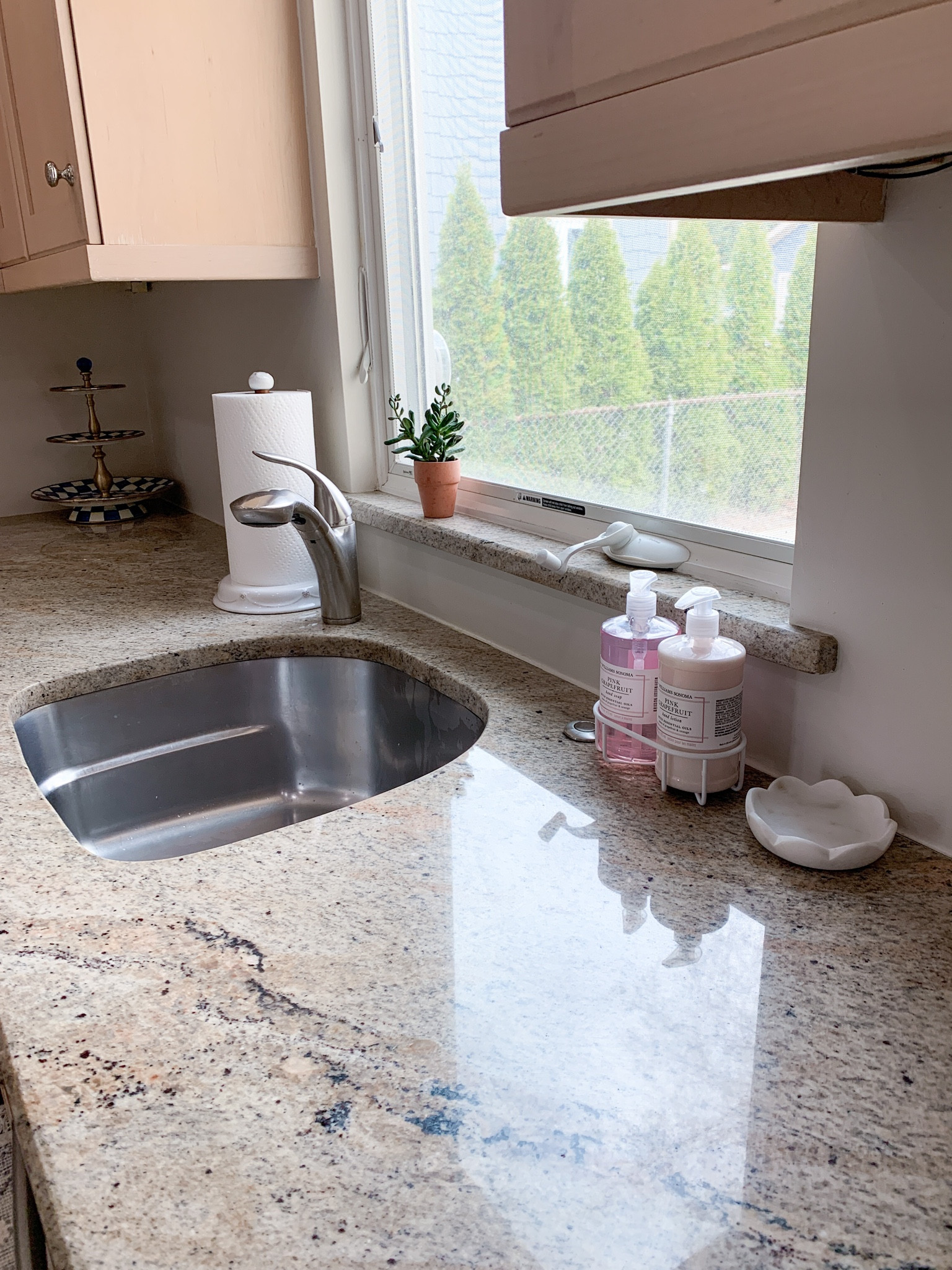 Marble scallop dish 20% off with code THANKYOU20, kitchen accessories, kitchen soap, home decor 

#LTKunder50 #LTKsalealert #LTKhome