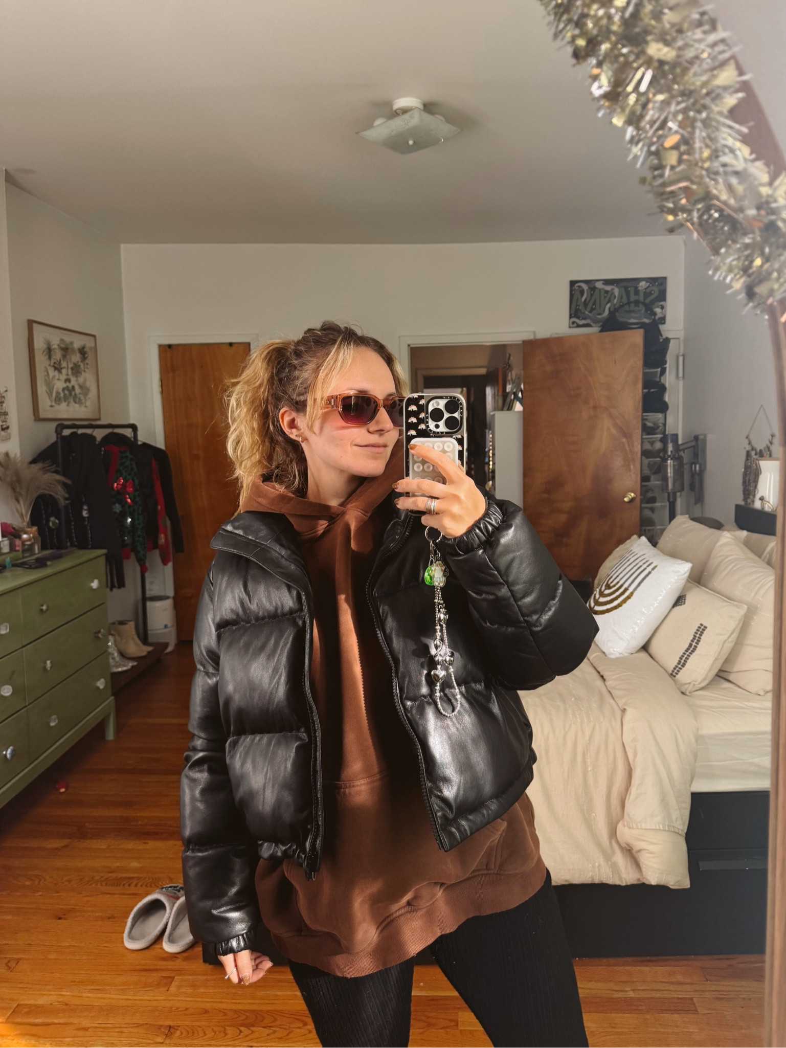 Sunnies even in the winter 🫶🏻

#LTKTravel #LTKGiftGuide #LTKStyleTip