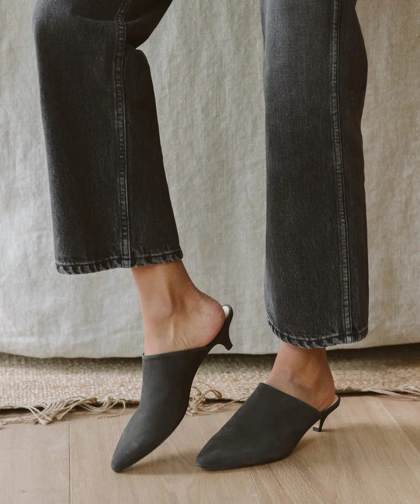 Oiled Leather Kitten Heel Mule | Jenni Kayne
