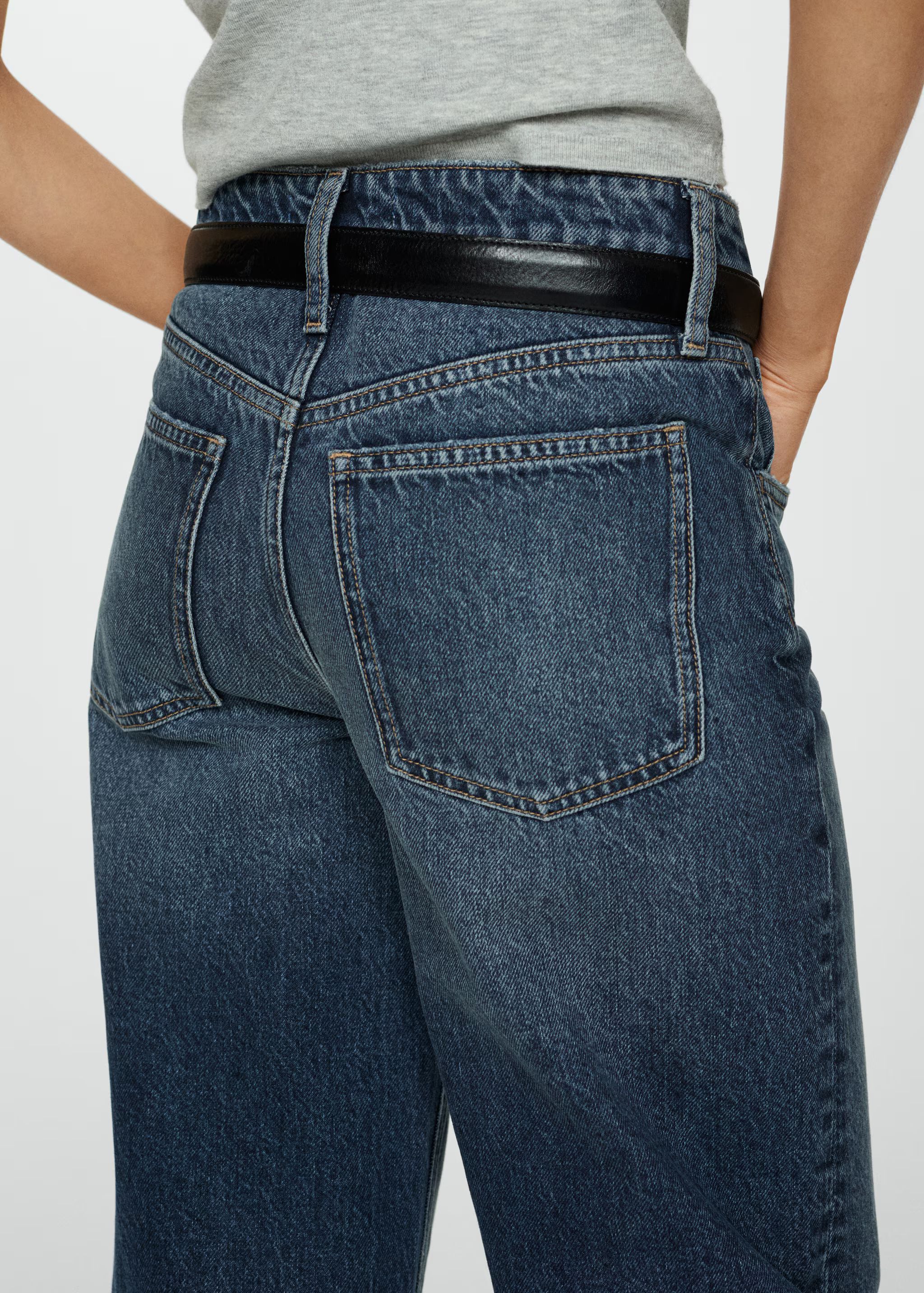 High-waist slouchy jeans - Woman | MANGO USA | MANGO (US)