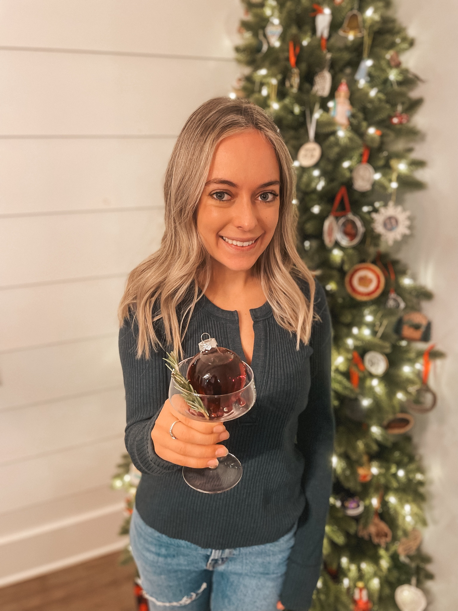 Holiday OOTD !! 

#LTKSeasonal #LTKHoliday #LTKU