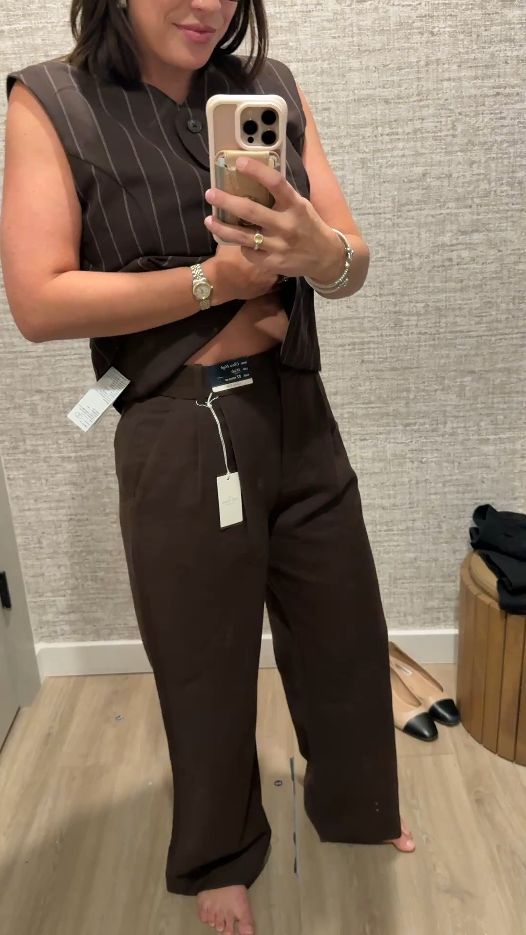 The Abercrombie Sloan trouser is already my favorite but this color brown color is stunning. I did size down in the curve love for a little more of a tailored fit.

#LTKMidsize #LTKWorkwear #LTKSeasonal