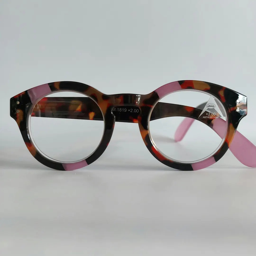 Neu! Runde, stabile Lesebrille in rosa/braunem Schildpatt. Hervorragende Qualität. +1 +1,50 +2 +... | Etsy (US)