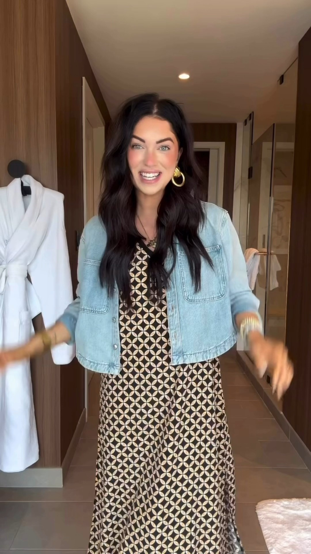 Size small 👋🏼 jacket is sadly sold out 