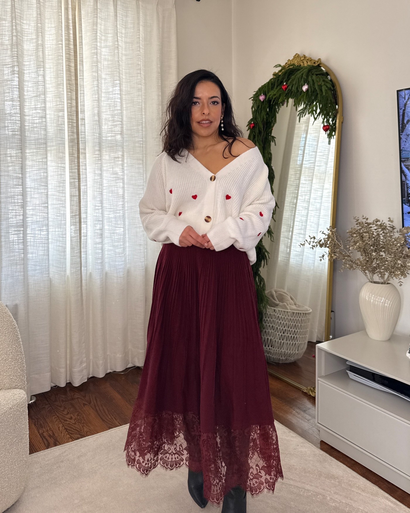 Petite friendly Valentine’s Day outfit idea. All pieces from chic wish! This dark red sweater skirt with lace has such lovely movement and works for my height (5ft) and I just love this fun heart cardigan sweater! 

#LTKPetite #LTKSeasonal #LTKValentine