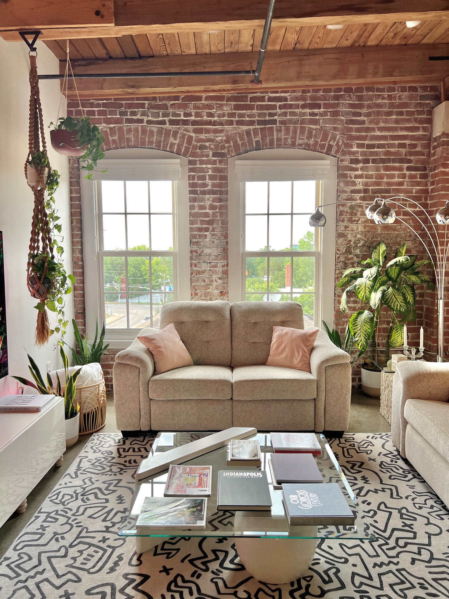 eclectic living room decor, neutral sofas and couches, vintage home decor

#LTKhome