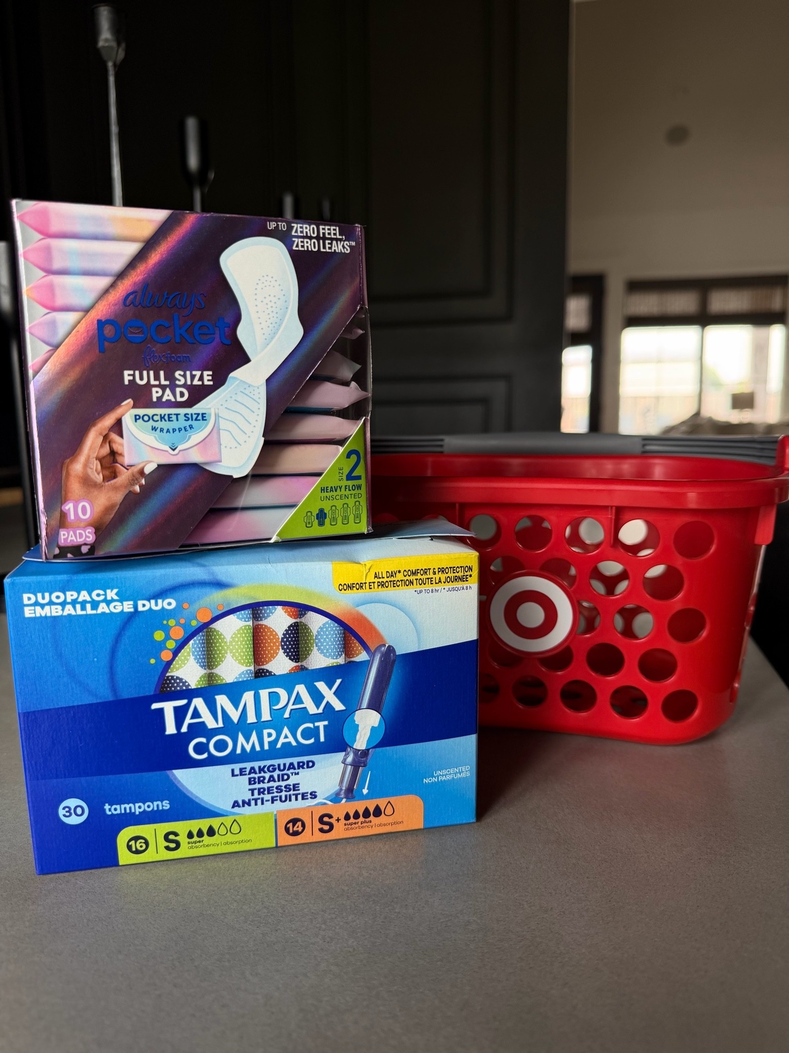 #ad Back to school is just around the corner, so get a jump on things and start preparing now. I know many of you have teenagers, like I do! So, when you’re out doing all your school shopping make sure you add Always Pocket + Tampax Compact to your list (Its the perfect combo)! Always Pocket & Tampax Compact give you 8hrs of protection! @target today! @always @tampaxofficial @target #targetpartner #AlwaysXTampaxPartner