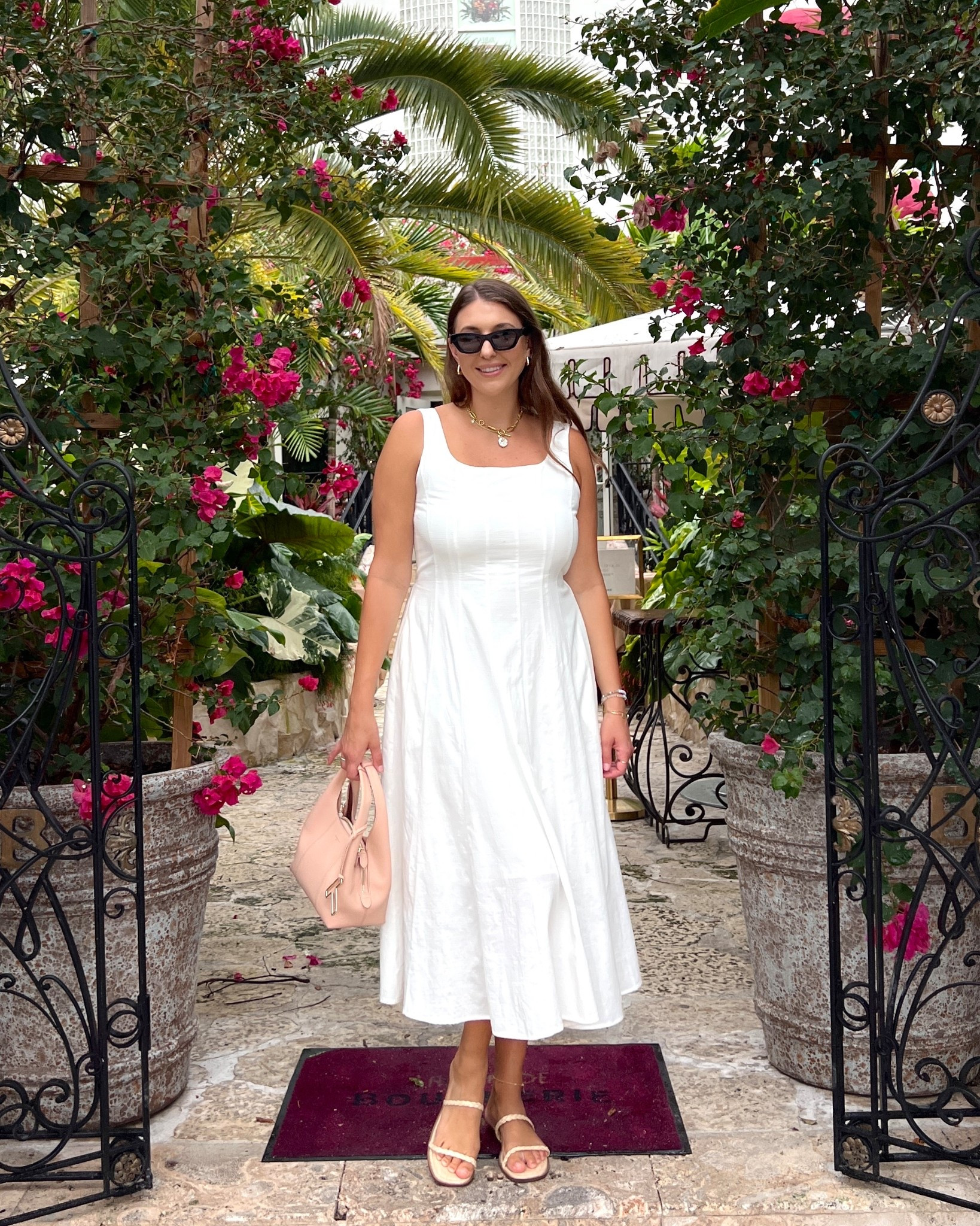 This dress feels like a European summer postcard 🤍 Effortless, breathable, and one of those pieces you’ll reach for again and again—daytime exploring, lunch dates, or dressed up for dinner with a low heel. The kind of white dress that just works.

Keywords: white midi dress, summer white dress, vacation dress women, Europe summer outfit, Amalfi coast style, linen look dress, breathable summer dress, flattering midi dress, neutral summer outfit, resort wear dress, casual chic dress, warm weather outfit, travel outfit women, elegant summer dress, minimalist summer style

#LTKdayinmylife #LTKootd #LTKValentine
