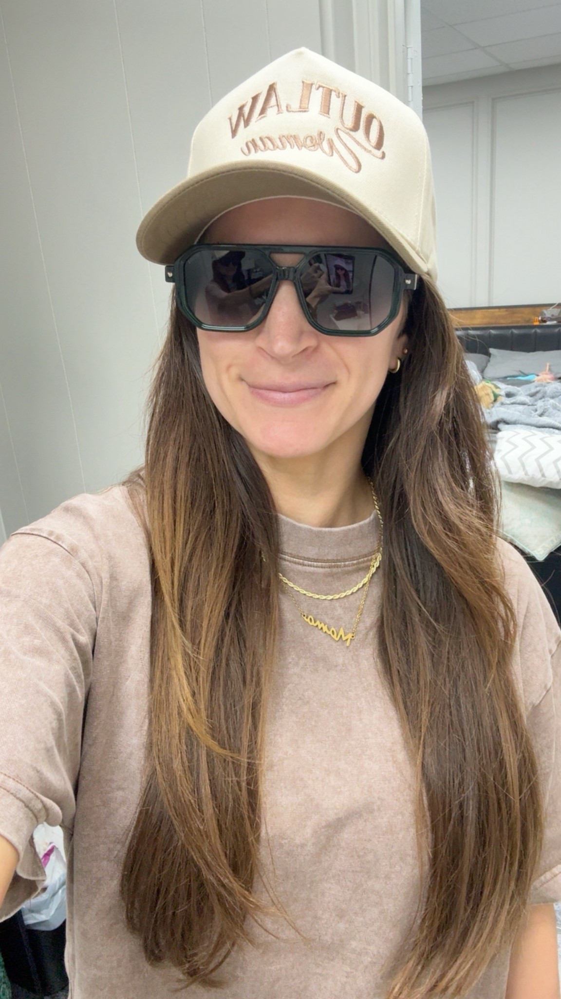 Cutest trucker hat & emerald green sunglasses! @SOJOS VISION Wearing a small in my acid wash tshirt. Mama necklace makes a great Mother’s Day gift!

#LTKgrwm #LTKMothersDay #LTKootd
