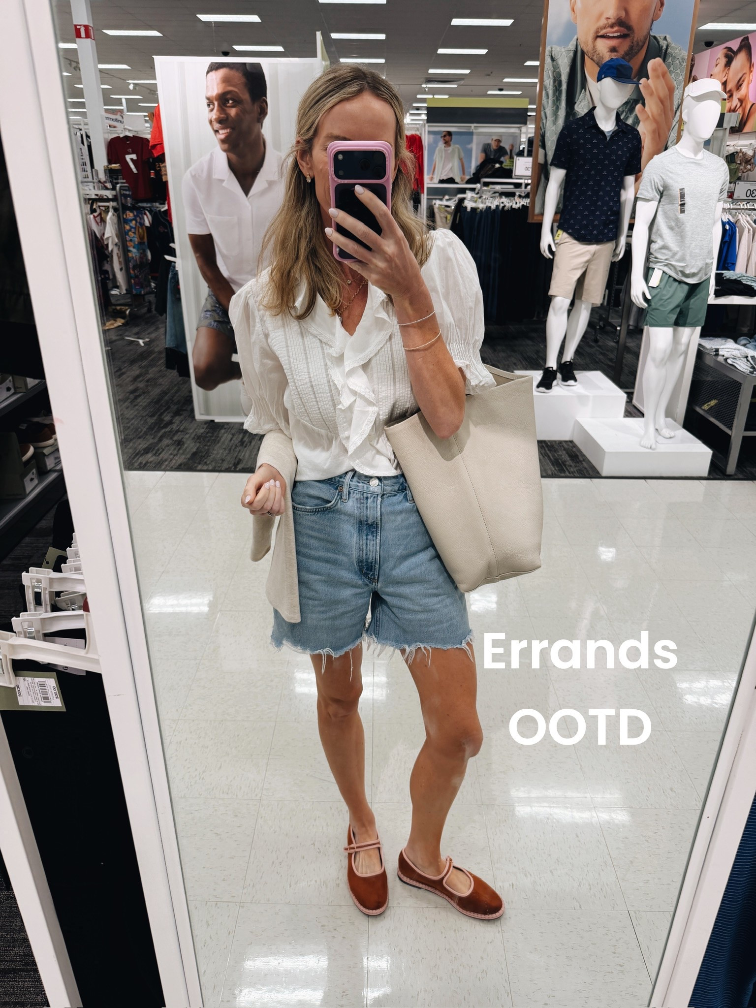 Perfect outfit for busy days!!