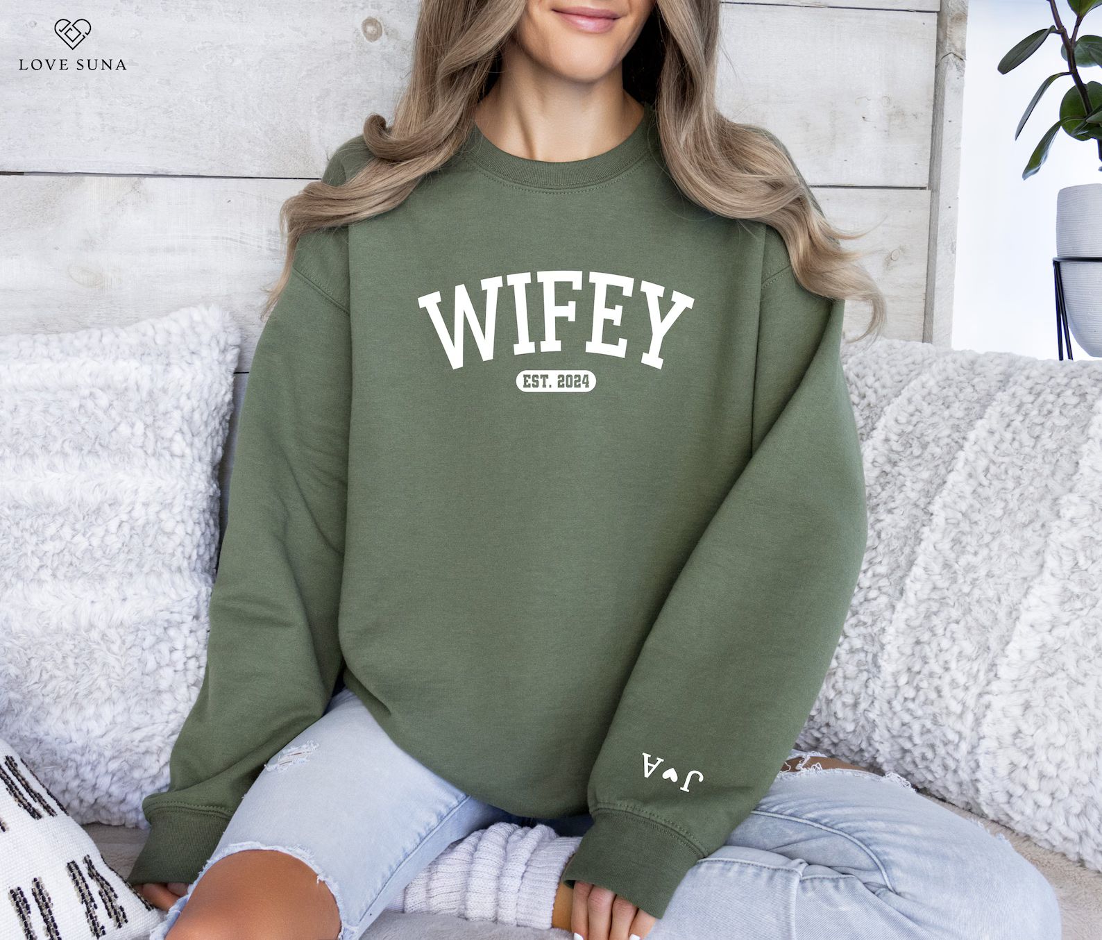 Personalized Wifey Sweatshirt, Wedding Gift, Gift for Bride, New Wife Sweatshirt, Unique Bridal S... | Etsy (US)