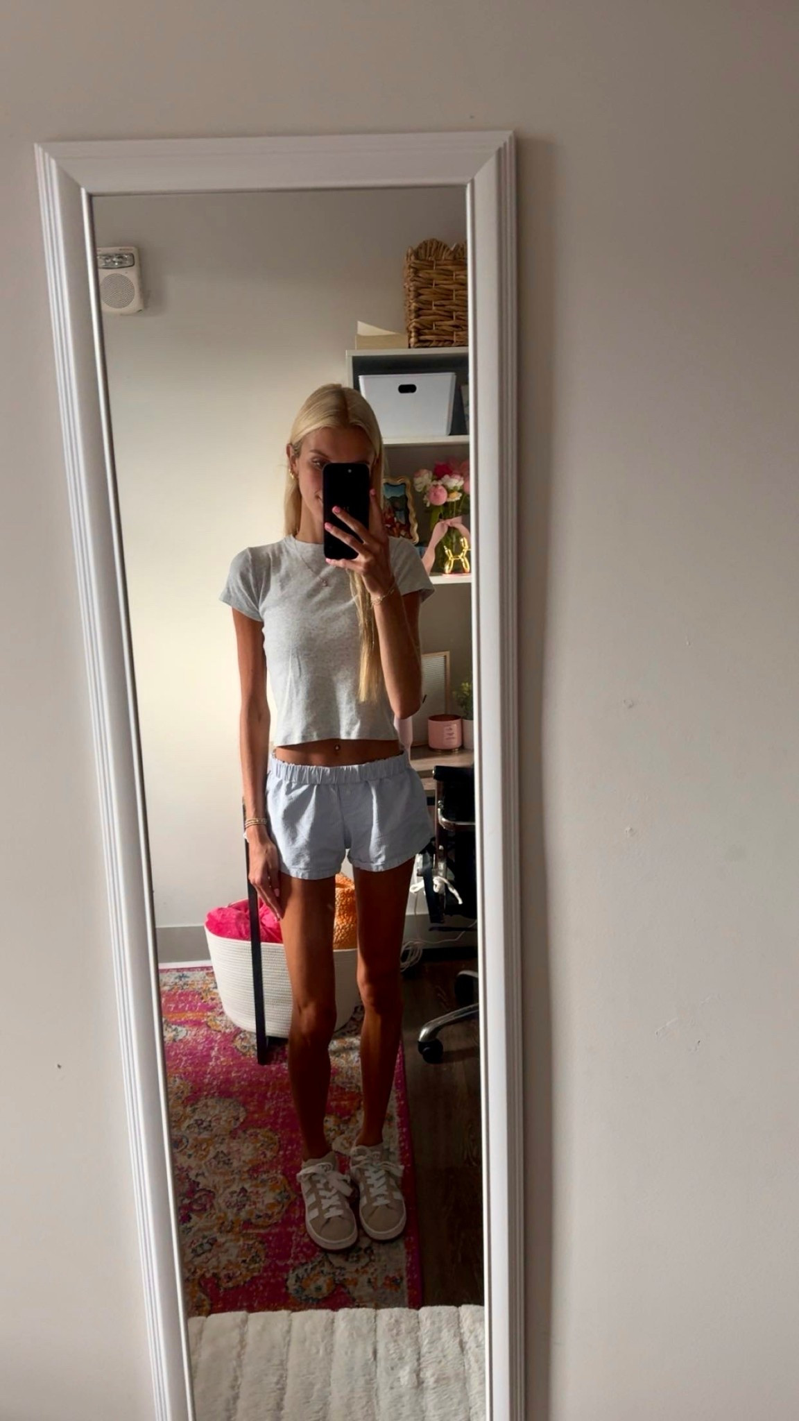 OOTD- Brandy Melville striped blue shorts and grey baby tee & campus 00’s

#LTKActive #LTKHome #LTKU