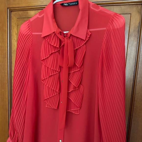 Zara red blouse | Poshmark