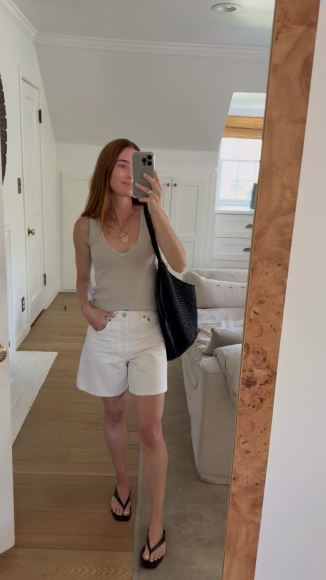 Some great mom basics

#LTKStyleTip #LTKSeasonal