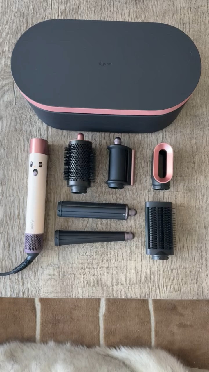 Dyson airwrap now 25% off

