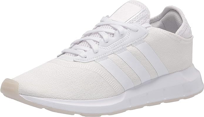 adidas Originals Women's Swift Essential Sneaker | Amazon (US)