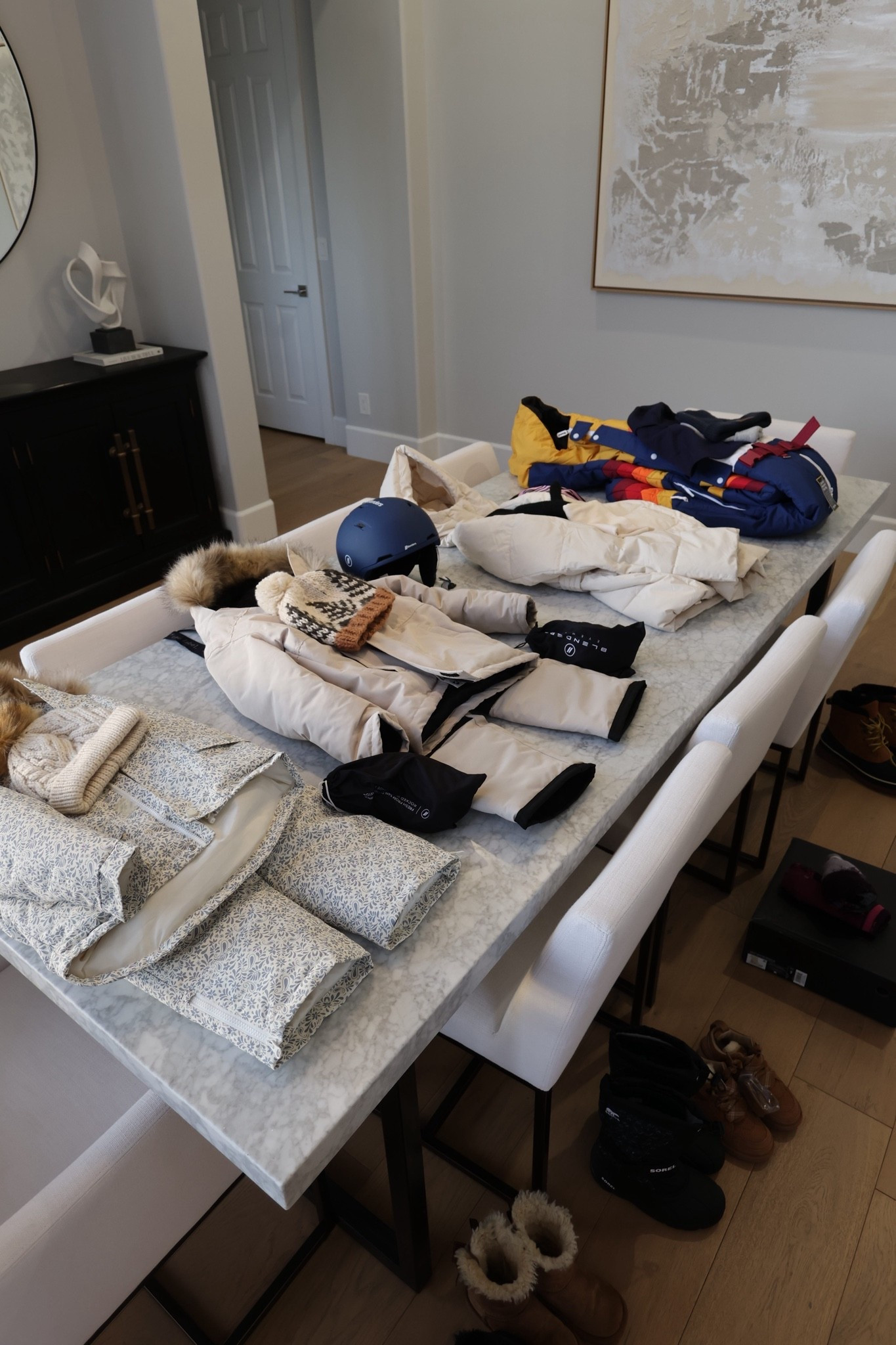 Guess where me and the fam are heading off to this weekend ⛷️ 

#LTKMens #LTKActive #LTKSeasonal #LTKTravel #LTKKids