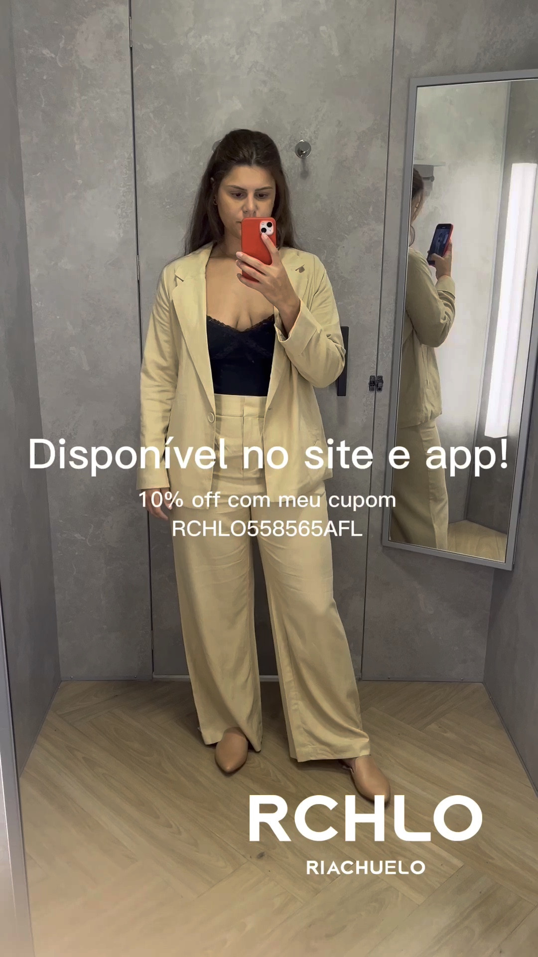 News ! Novidade na @riachuelo site e app !!🚨 10% off usando meu cupom RCHLO558565AFL #SomosRchlovers #RiachueloLTKChallenge

Descontos progressivos do site
R$ 20 OFF  Nas compras acima de R$ 200
R$ 50 OFF Nas compras acima de R$ 250
R$ 90 OFF Nas compras acima de R$ 350

Referência das peças: 
Blazer alfaiataria linho P Ref: 14961733
Calça alfaiataria linho M Ref: 14957248
Blusa alcinha preta M Ref: 14755076
Mule 37 Ref: 14284260
Bolsa strass Ref: 14886979

#LTKbrasil #LTKSale #LTKbeauty