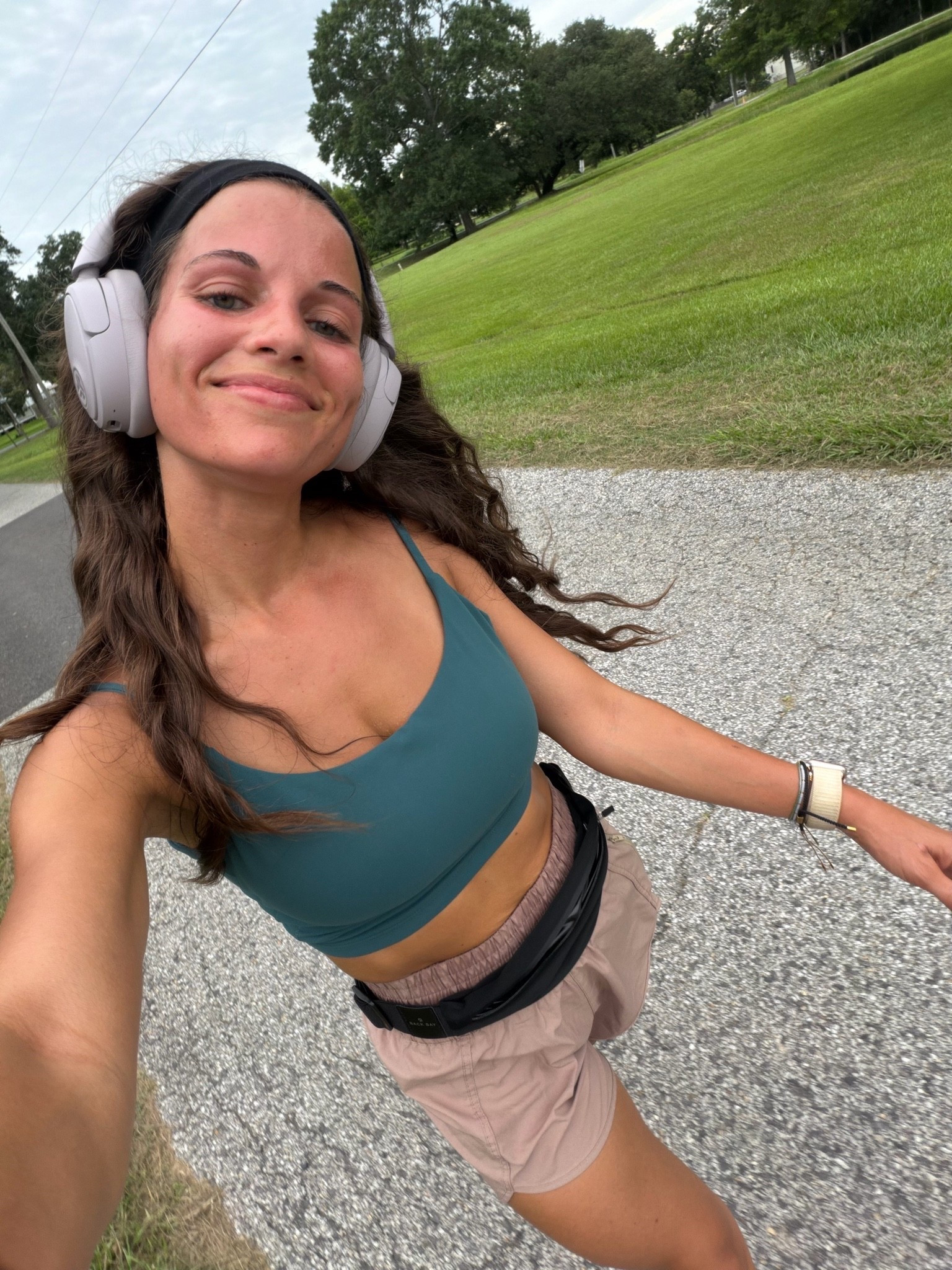 Running essentials🏃🏻‍♀️

#LTKfitnessgoals #LTKselfcare #LTKActive
