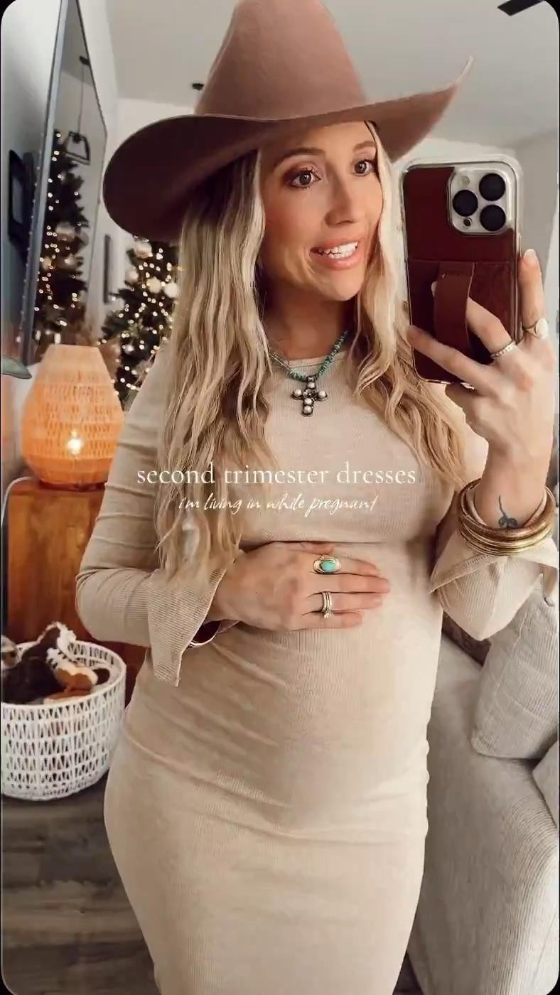 Neutral tones for a date night bump friendly ootd  🤍✨
This cream bodycon from @pinkblushmaternity is giving allll the fall + winter vibes 🍂❄️

Bump-friendly, flattering, and so easy to dress up — perfect for date night or a cozy Christmas Eve look 🎄✨🤍 #maternityfashion #pinkblushmaternity


Sleeve Maternity Maxi Dress. Crafted from soft, stretchy fabric, it offers comfort and style throughout your pregnancy. The scoop back adds a touch of elegance, while the long sleeves and slit detail on the side provide a chic, modern look. Perfect for casual outings or dressing up for special occasions, this maxi dress gently hugs your growing bump, making you feel confident and beautiful. Pair it with flats or heels for versatile wear all season long. Available in multiple sizes to fit you perfectly.



#LTKBump #LTKootd #LTKBaby