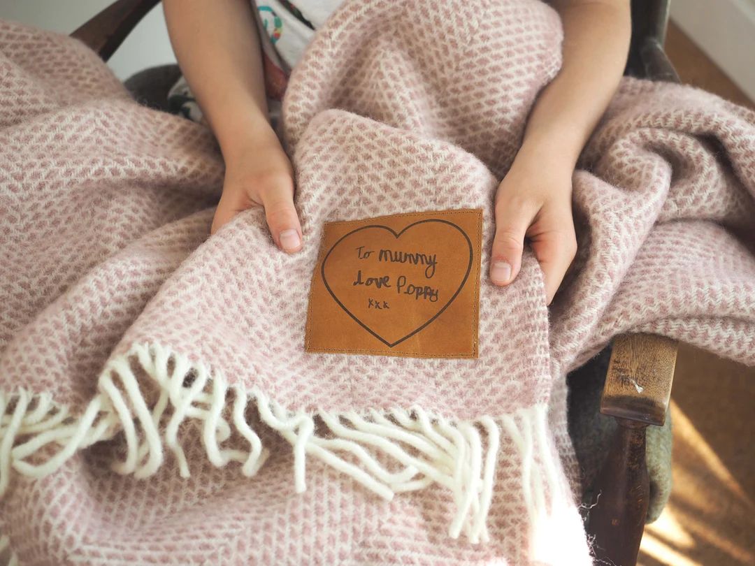 Woollen throw personalized with a leather patch engraved with your message in your handwriting, p... | Etsy (US)