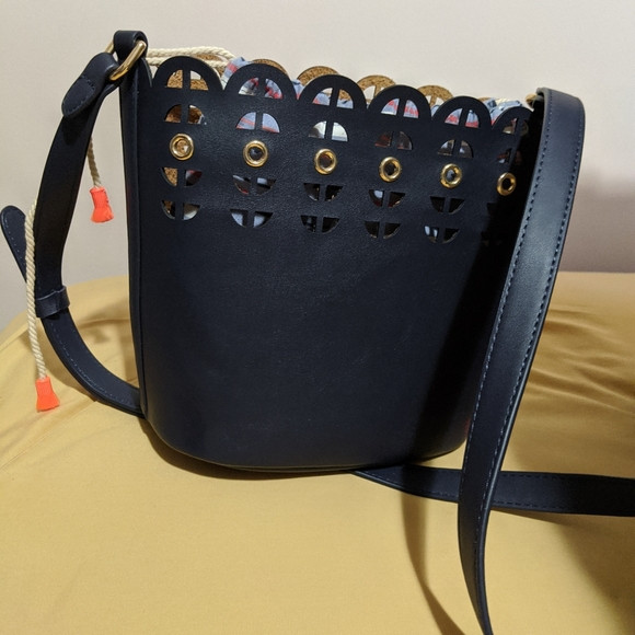 Stella & Dot Bucket Crossbody Bag | Poshmark