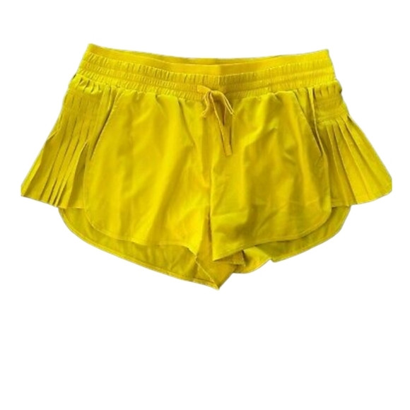 HIGH RISE PLEATED ACTIVE SHORTS SZ XXL NWT | Poshmark