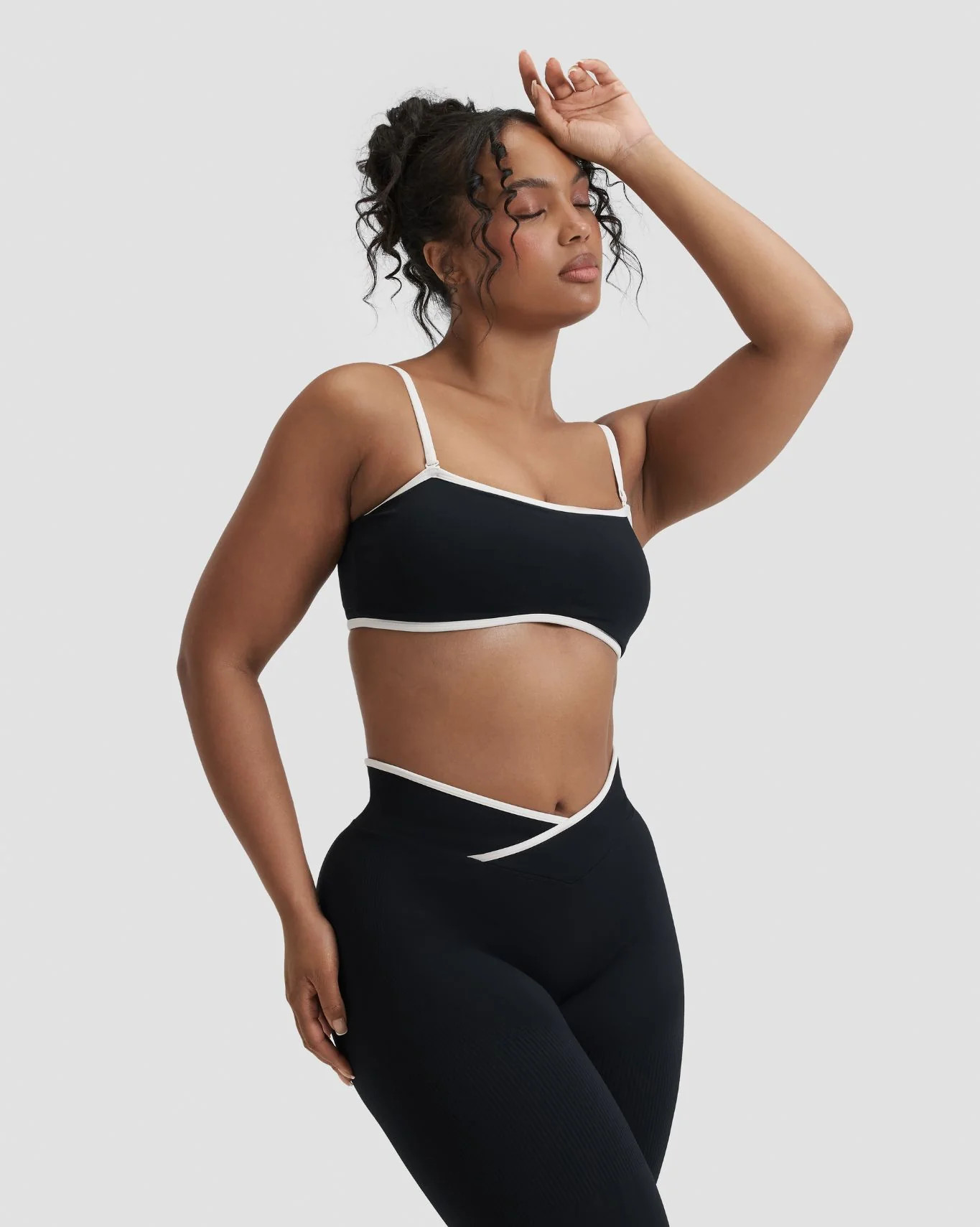 Elevate\u2122 Outline Bandeau Bra | Night Black | Thrivin Global